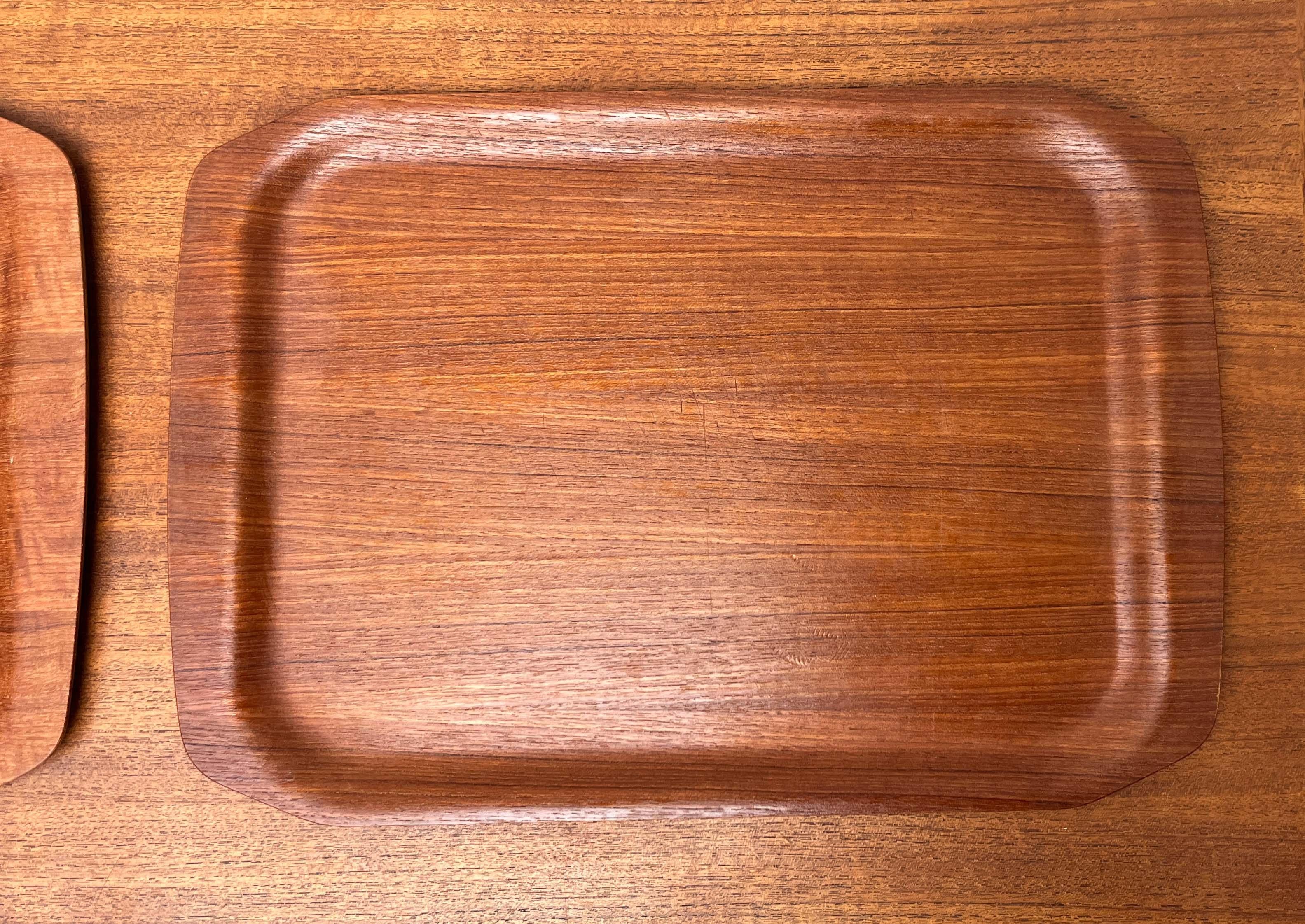 Satz von 3 Tabletts aus Teakholz in der modernen Form Stabil aus Langva, Dänemark, 1960er Jahre (20. Jahrhundert) im Angebot