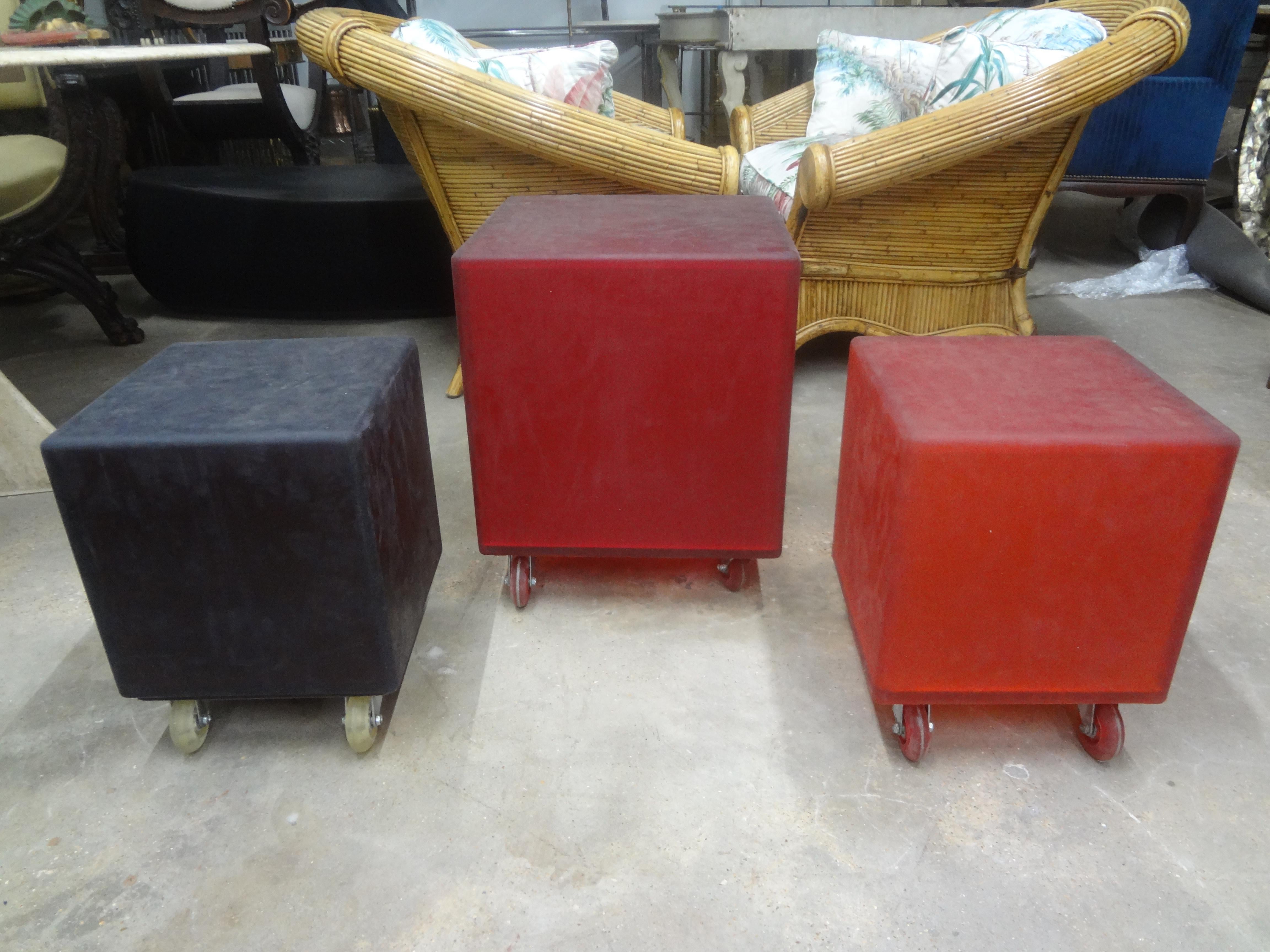 Set Of 3 Mid Century Modern Rubber Cube Tables Or Ottomans.
Great set of mid century modern cubes on casters. Two smaller ones are 15.82 inches H, 12.13