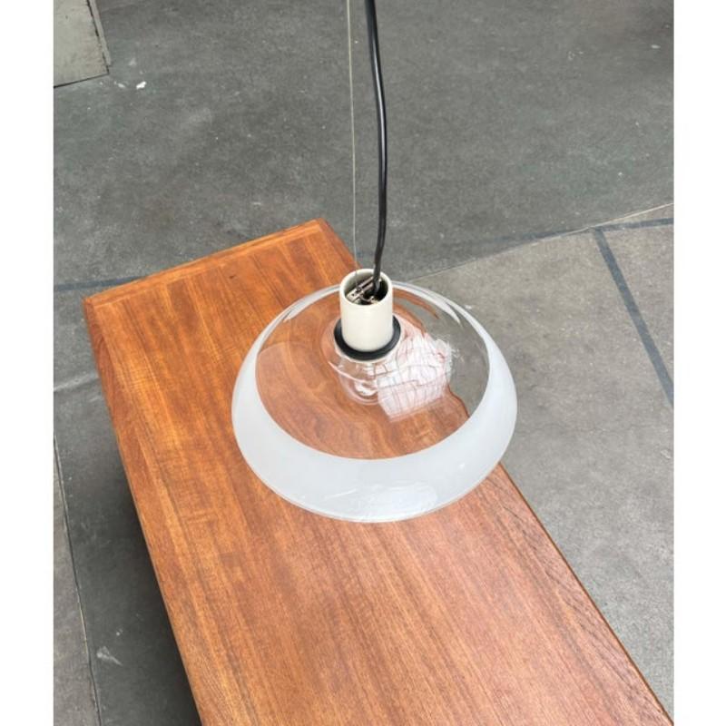 Ensemble de 3 lampes suspendues en verre de la période Modern Age, années 1960 en vente 7