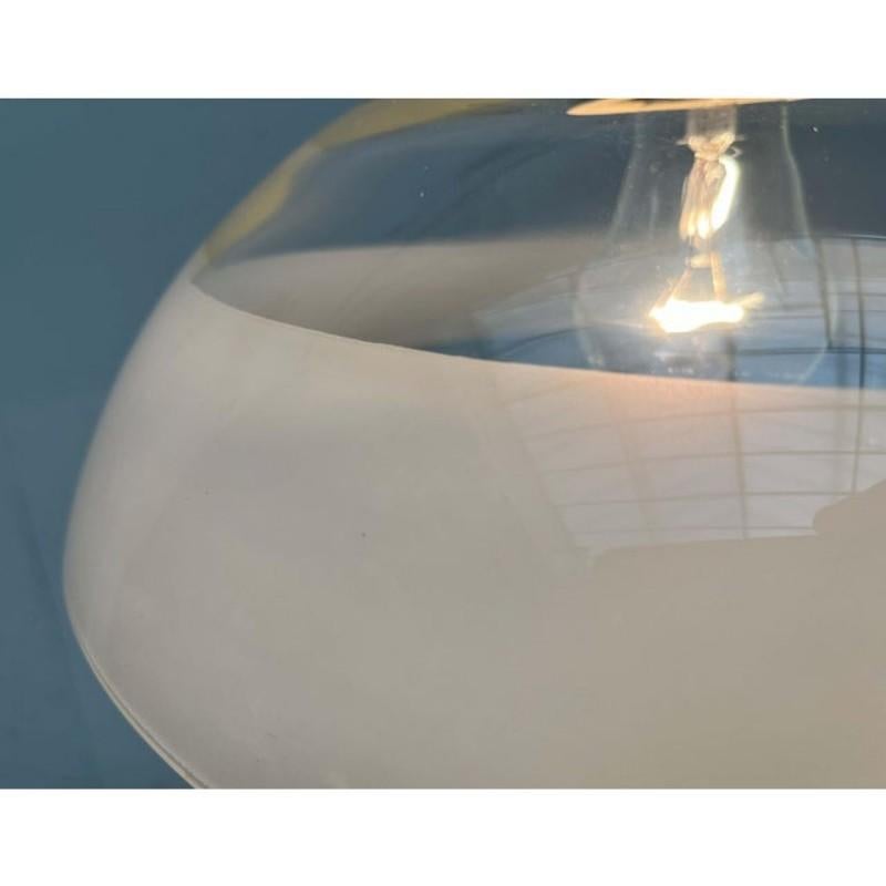 Ensemble de 3 lampes suspendues en verre de la période Modern Age, années 1960 en vente 1