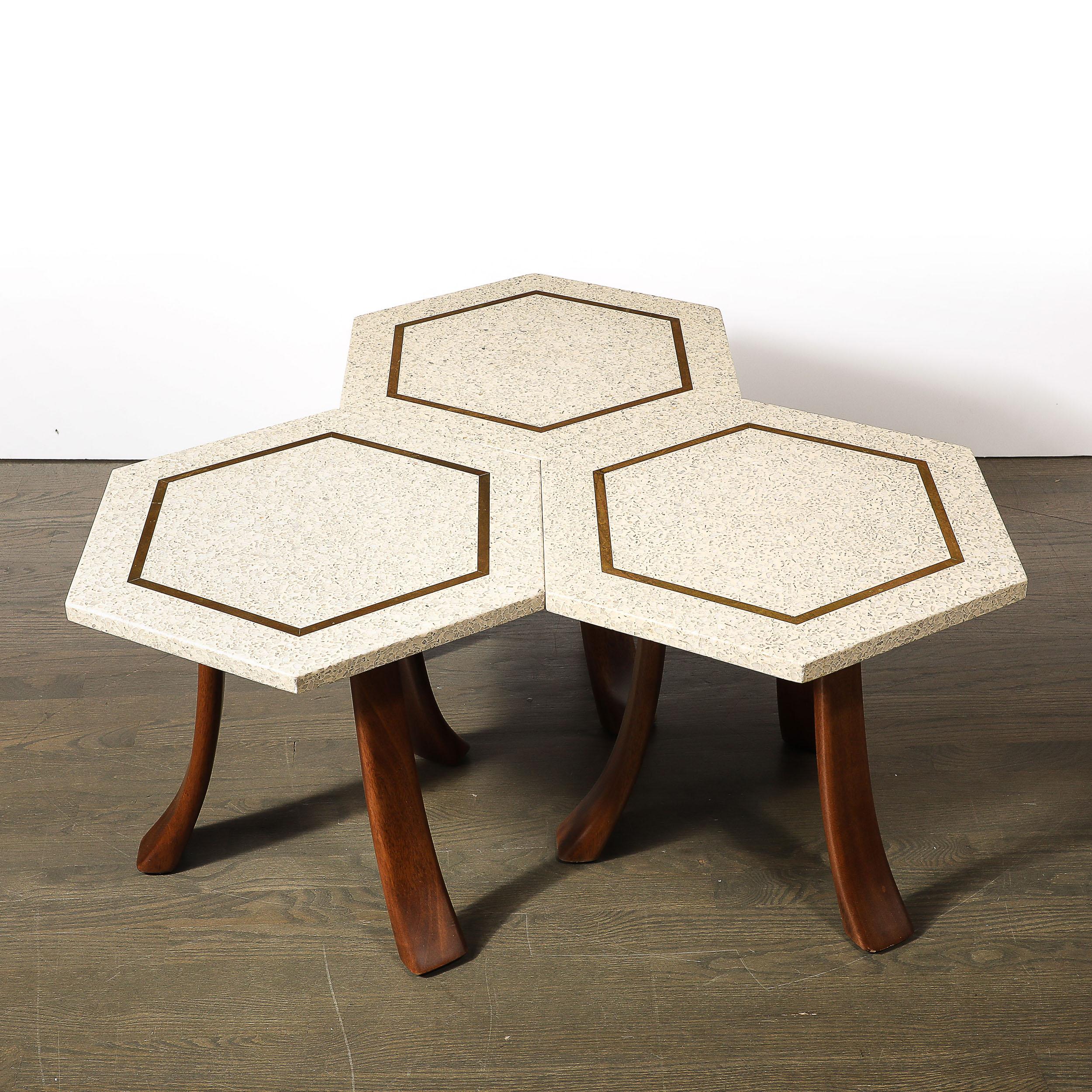 Ensemble de 3 tables d'appoint en terrazzo hexagonal de style moderniste du milieu du siècle par Harvey Probber en vente 1