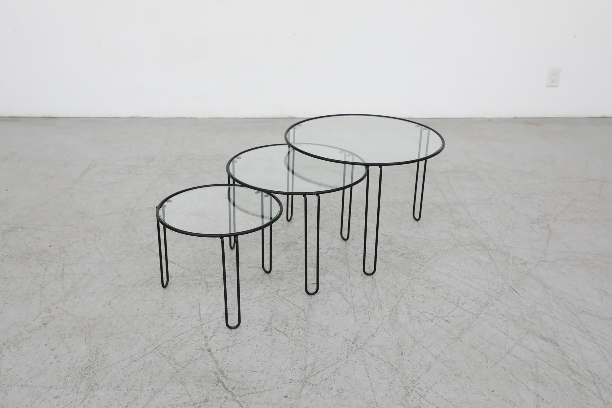 Set of 3 Mid-Century Modernist Black Wire Frame and Glass Topped Nesting Tables For Sale 1