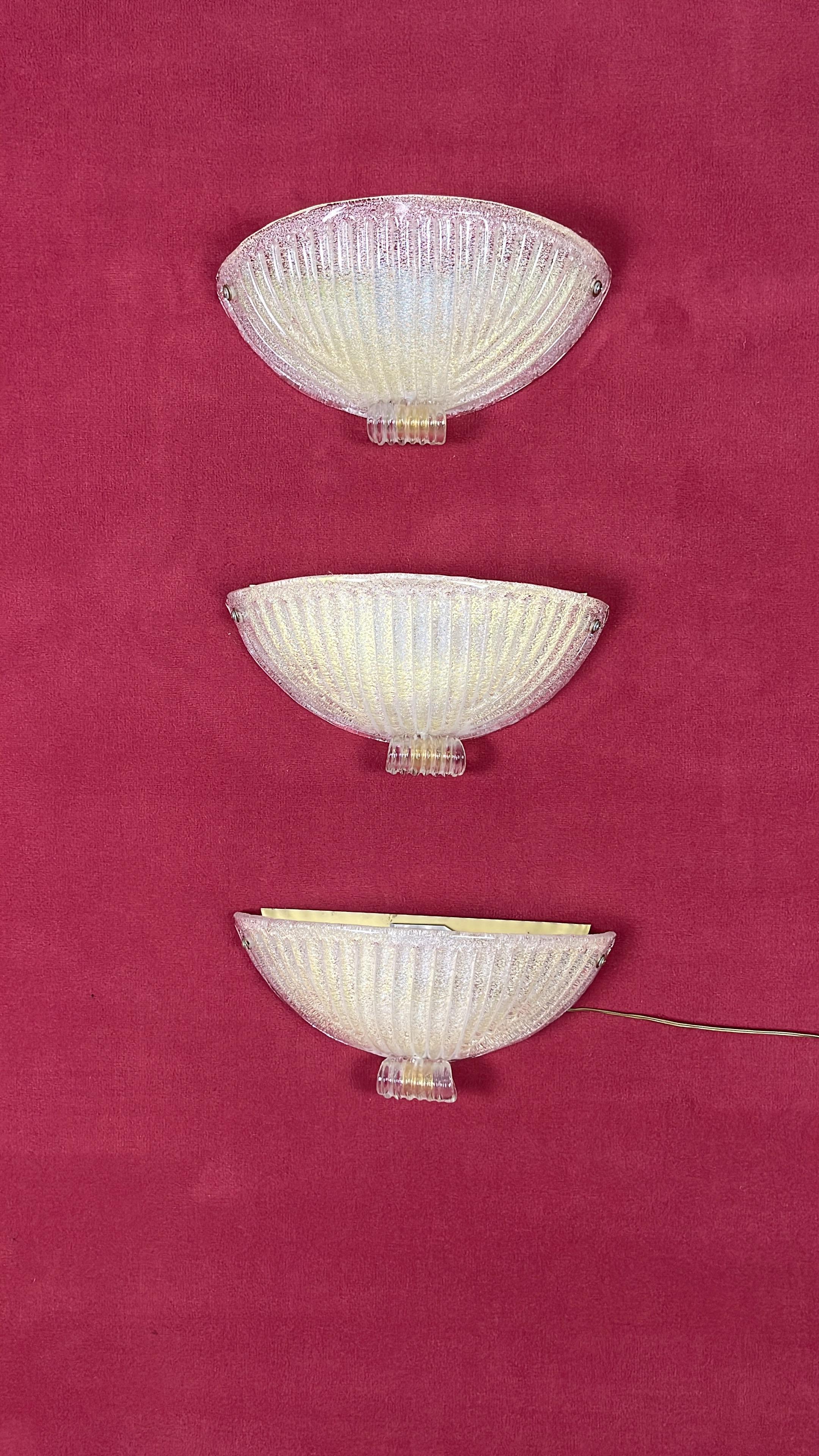 Juego de 3 lámparas de pared de cristal de Murano de mediados de siglo, años 60 en venta 11