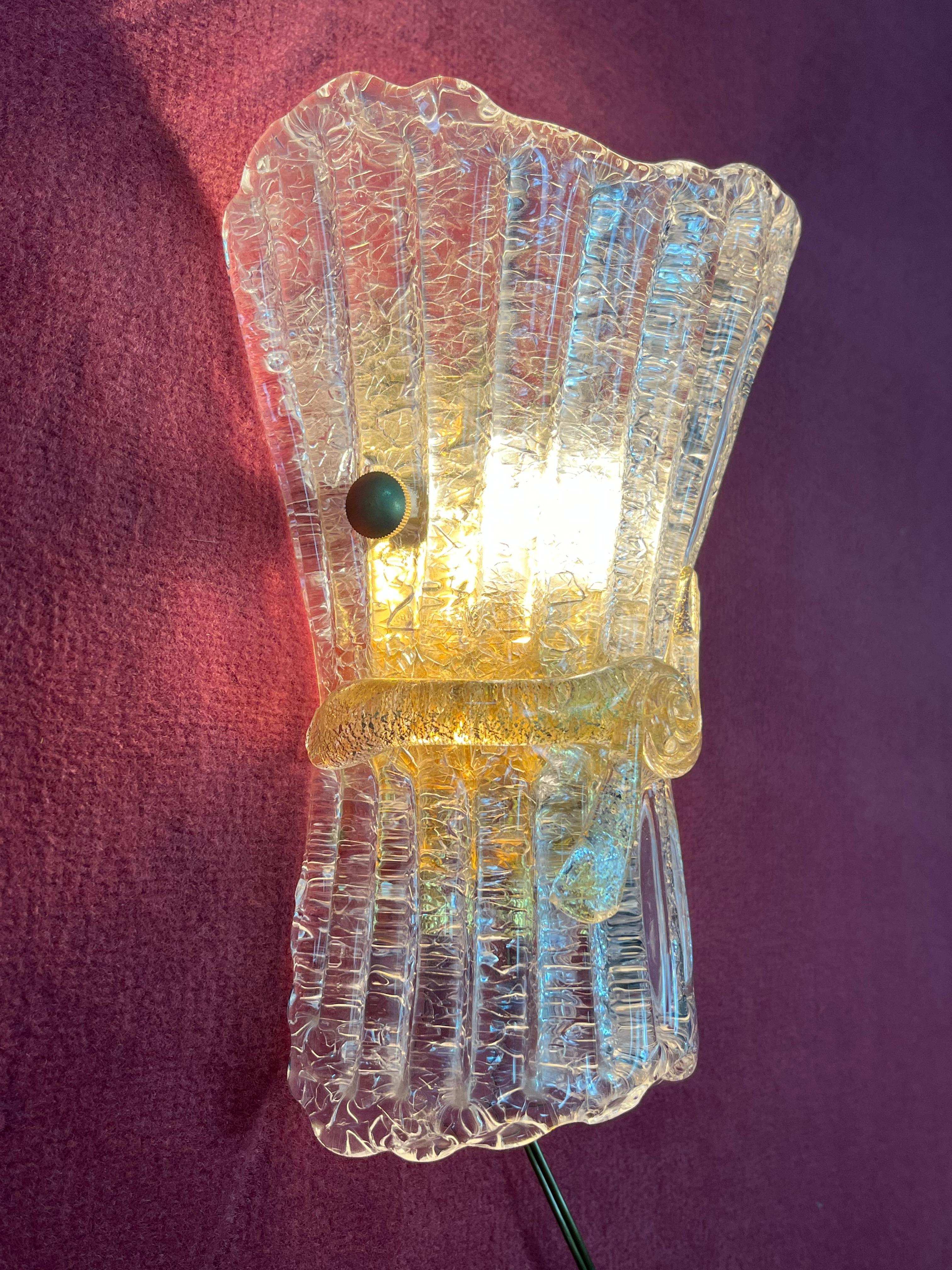 Set Of 3 Mid-Century Murano Glass Wall Lamps, 1960s In Good Condition For Sale In Palermo, IT