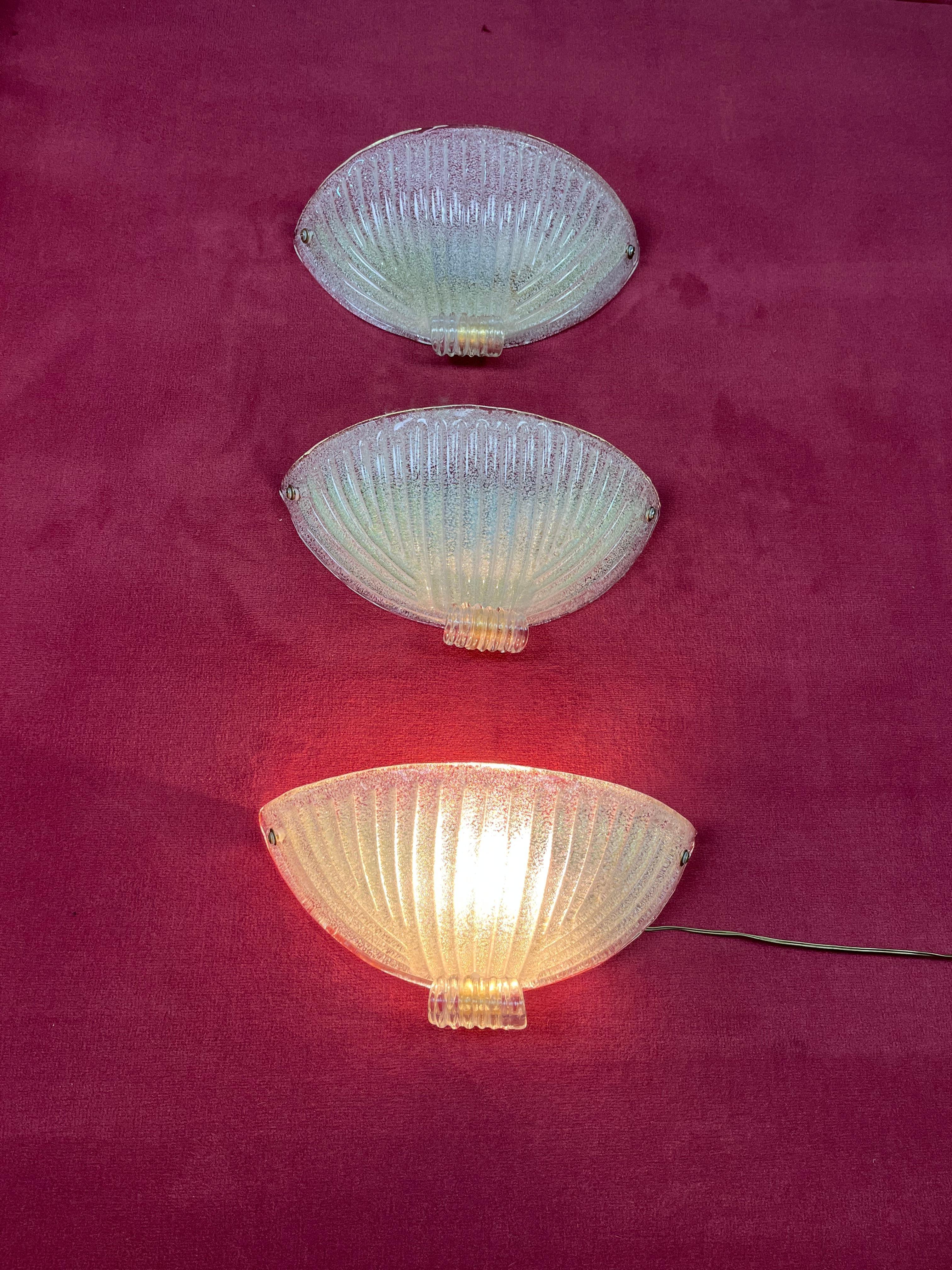 Juego de 3 lámparas de pared de cristal de Murano de mediados de siglo, años 60 Cristal de Murano en venta