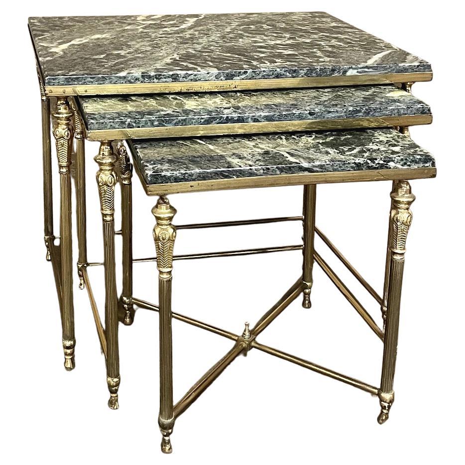 Set of 3 Mid-Century Neoclassical Brass & Marble Nesting Tables For Sale