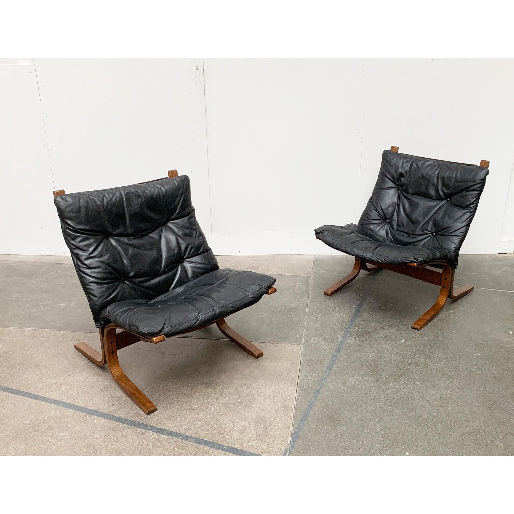 Verre Ensemble de 3 chaises longues norvégiennes Siesta du milieu du siècle dernier et de tables d'appoint en verre en vente