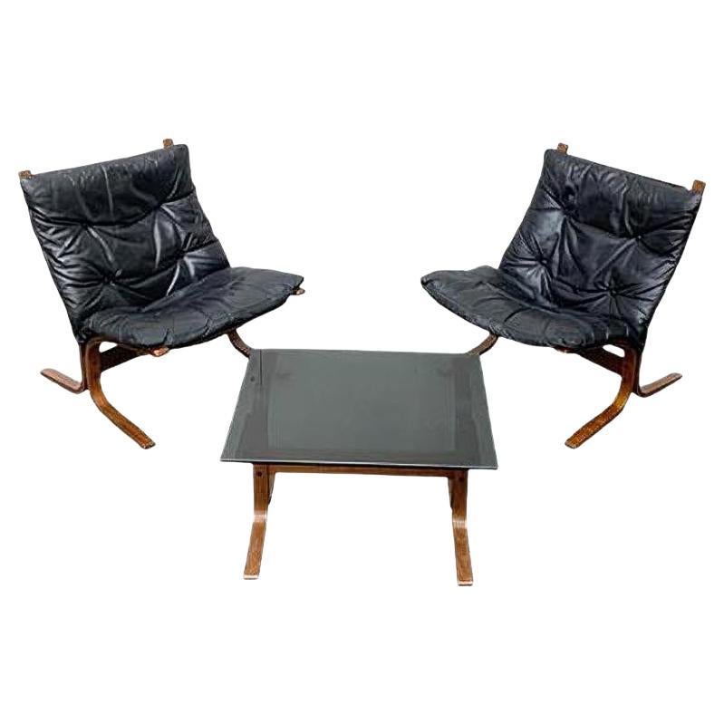 Set of 3 Mid-Century Norwegian Siesta Lounge Chairs and Glass Side Table Set