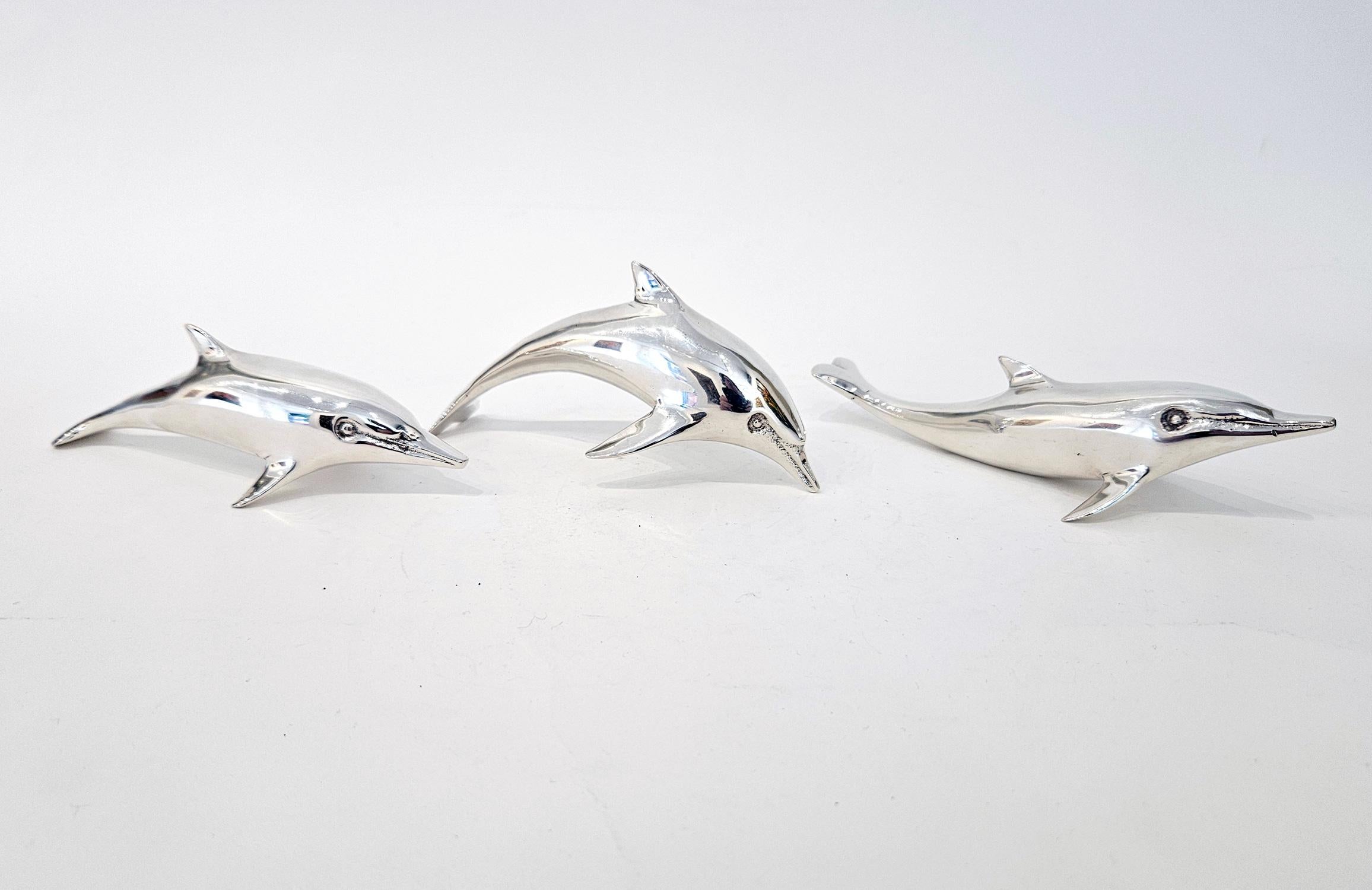 Set von 3 versilberten Delphin-Verzierungen aus Bronze aus der Mitte des Jahrhunderts, Spanien, ca. 1970 im Angebot 2