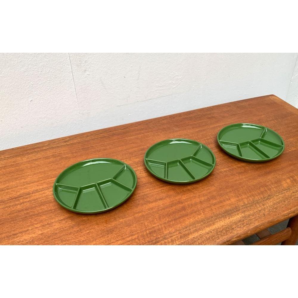 Allemand Ensemble de 3 assiettes ou bols en céramique verte de l'A Space du milieu du siècle dernier, années 1960 en vente