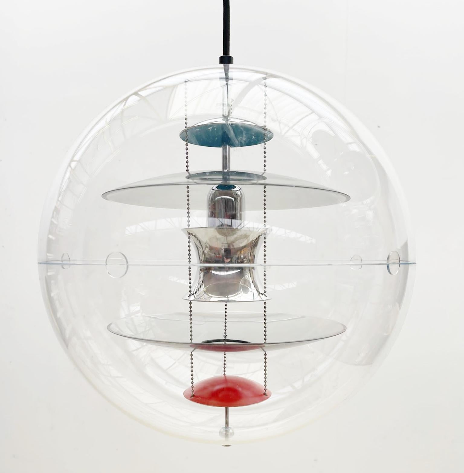 Set of 3 mid-century Verpan glass globe suspension by Verner Panton - Italy, 1970s.