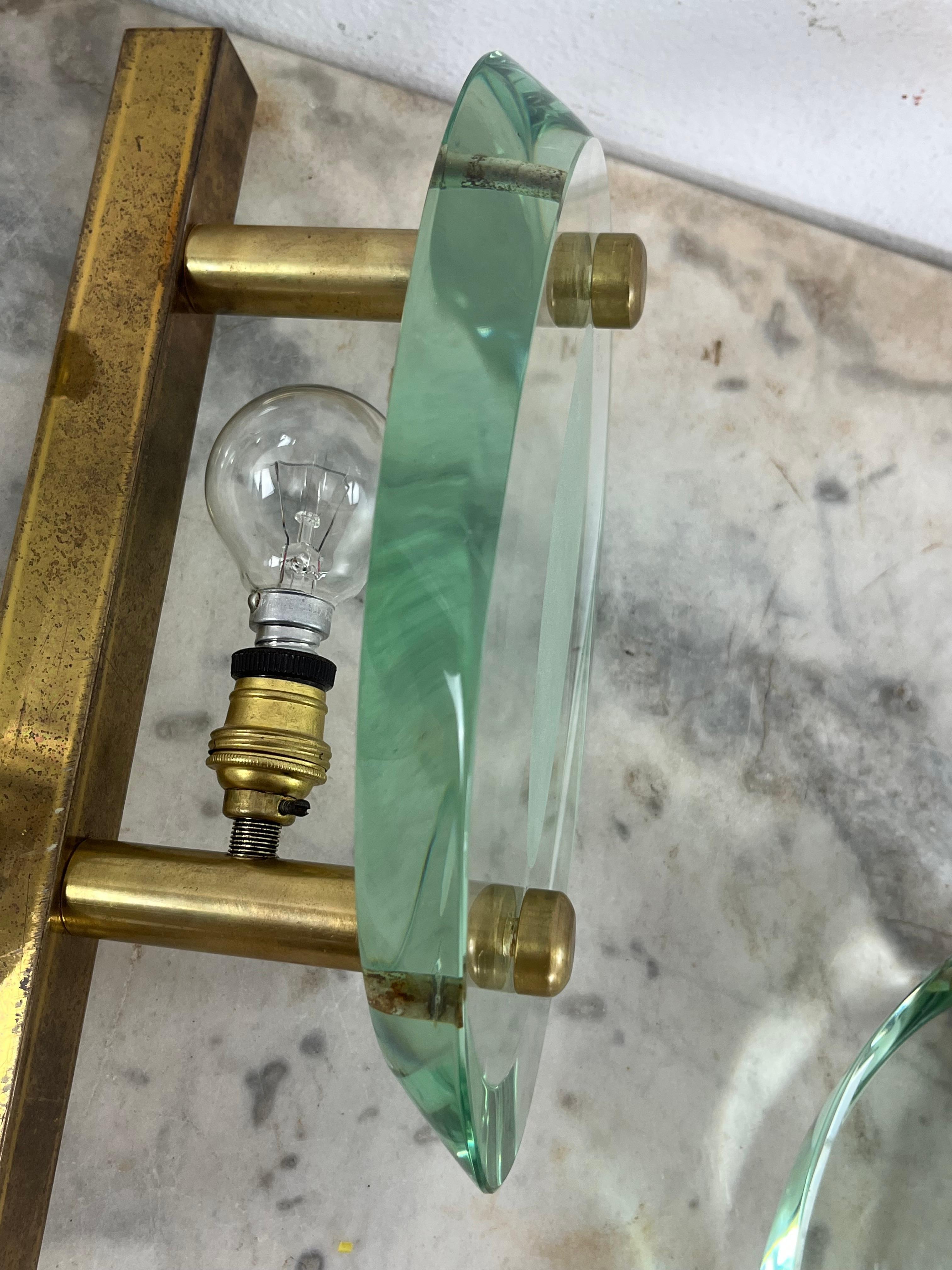 Metà XX secolo Set of 3 Mid-Century Wall Lamps Attributed To Max Ingrand For Fontana Arte 1960s in vendita