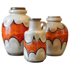Ensemble de 3 vases de sol en céramique Batman du milieu du siècle, Allemagne Fin des années 1960 Probablement une lampe