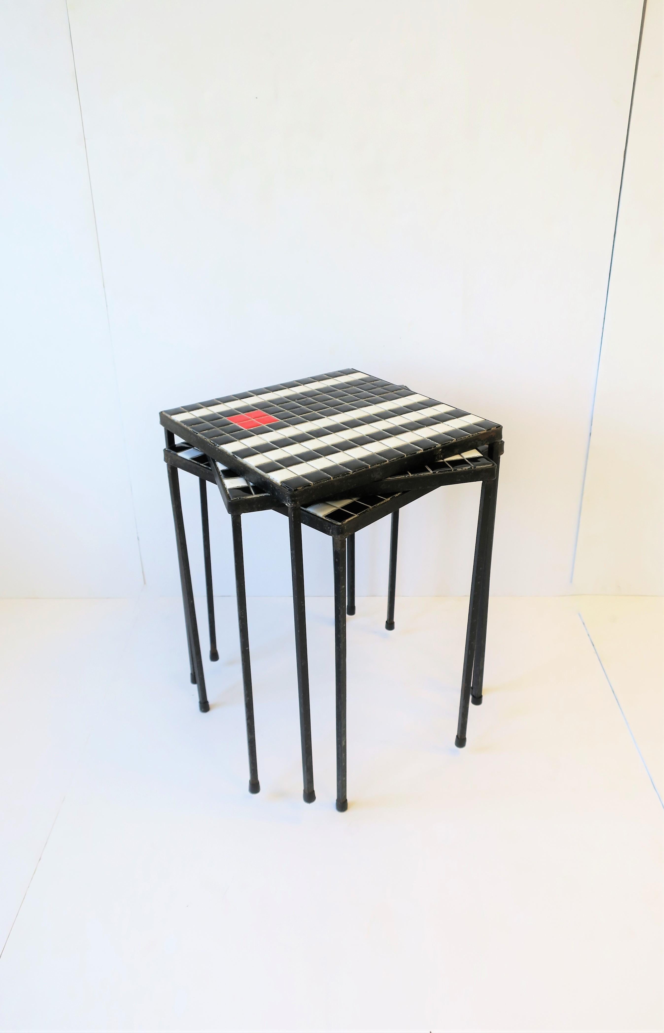 Midcentury Modern Black and White Mosaic Tile Stacking or Side Tables In Good Condition In New York, NY