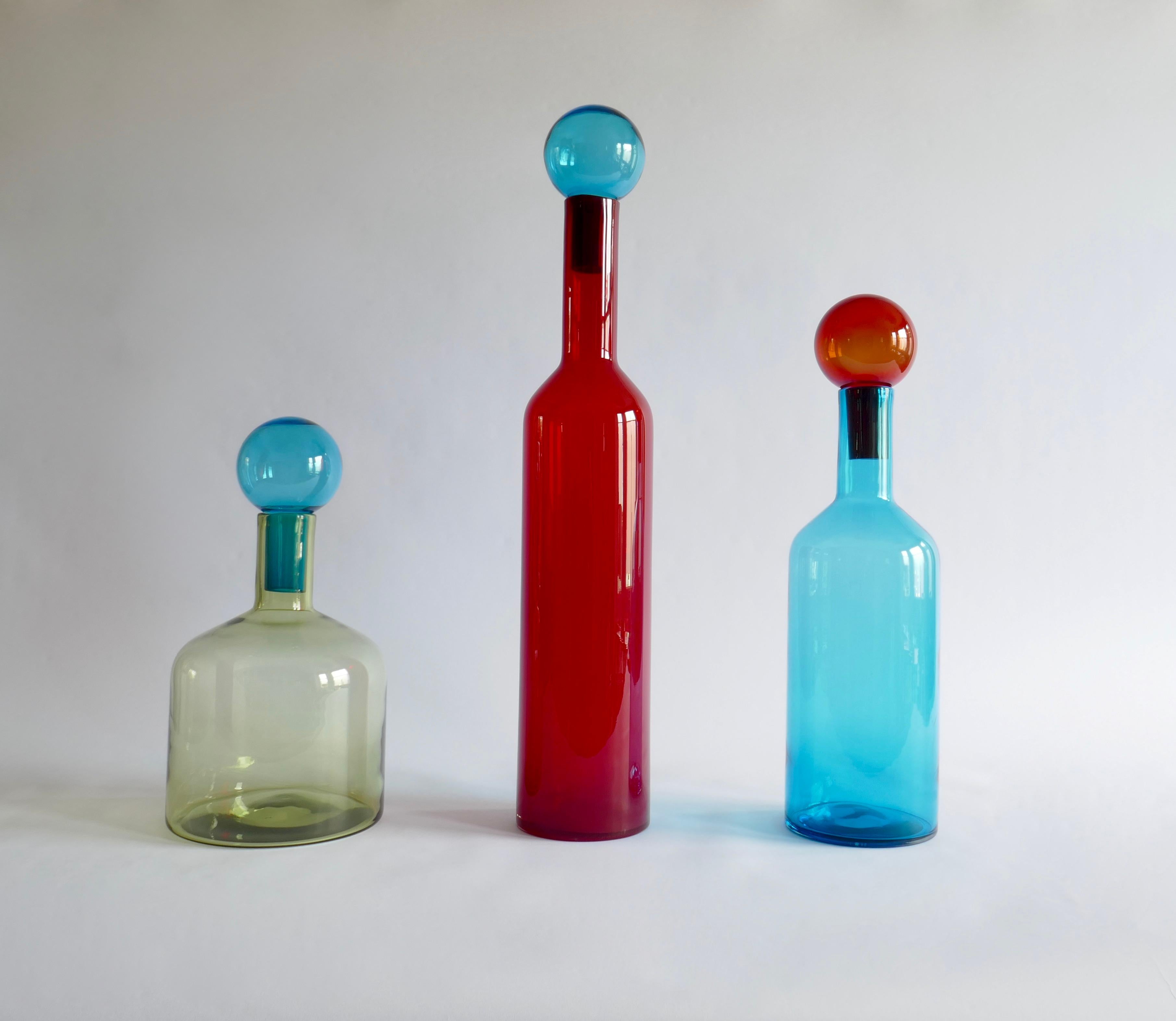 Set of 3 Mid-Century Modern Style Large Red, Blue and Green Murano Glass Bottles In Good Condition For Sale In London, GB