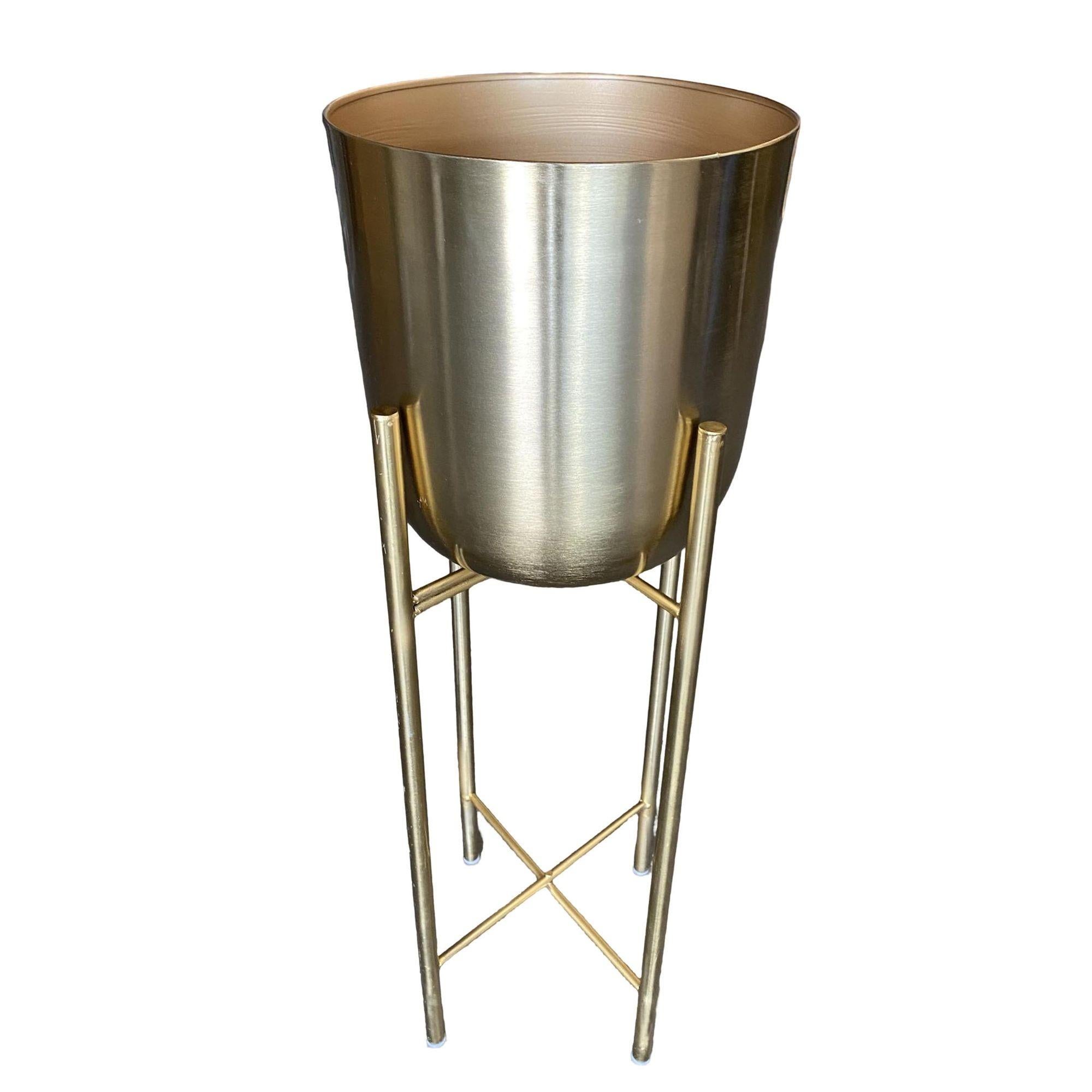 Set di 3 fioriere moderniste in ottone filato con supporto - Set di 3 in vendita 1