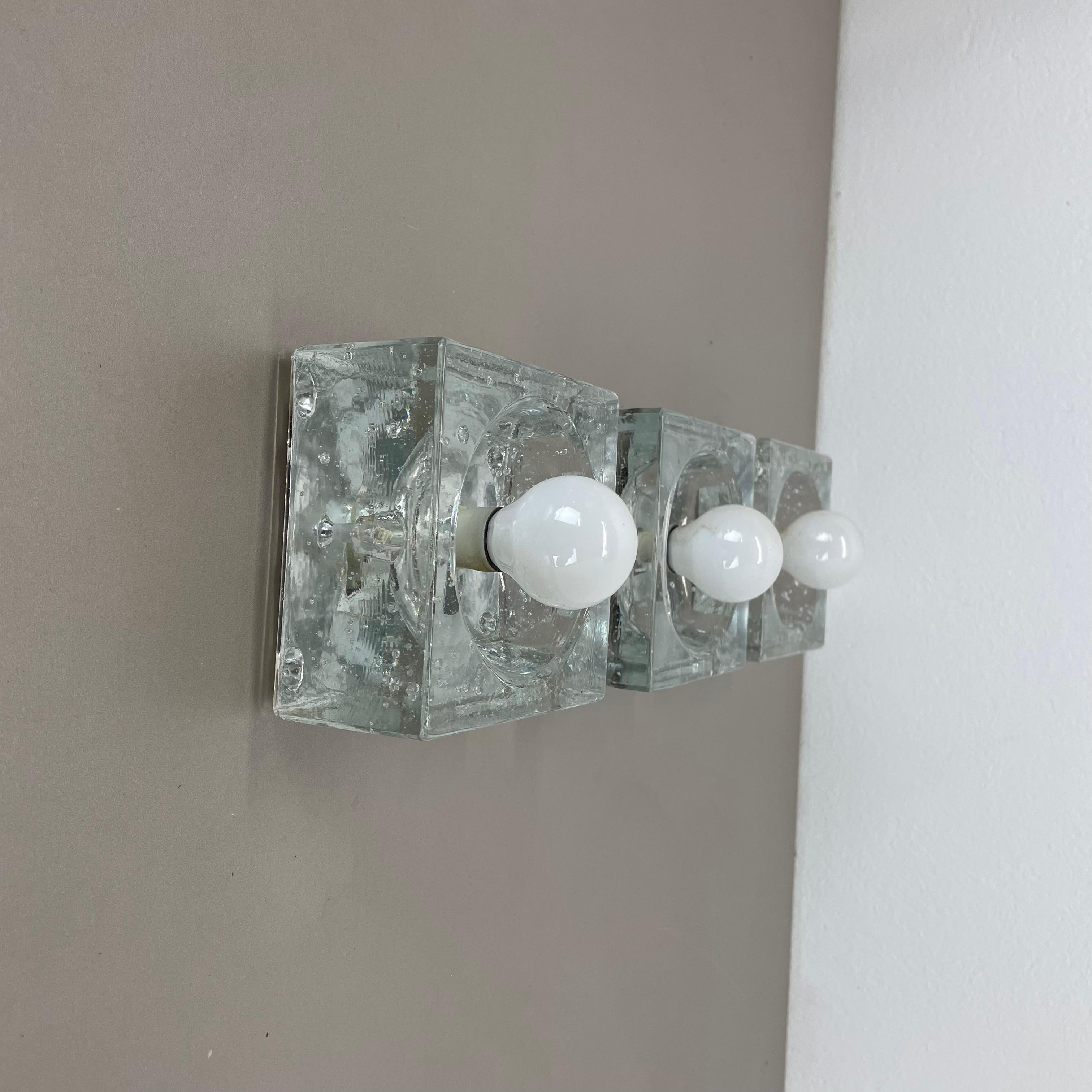 Set of 3 Modernist Ice Cube Glass Wall Lights, Germany, 1970s In Good Condition In Kirchlengern, DE