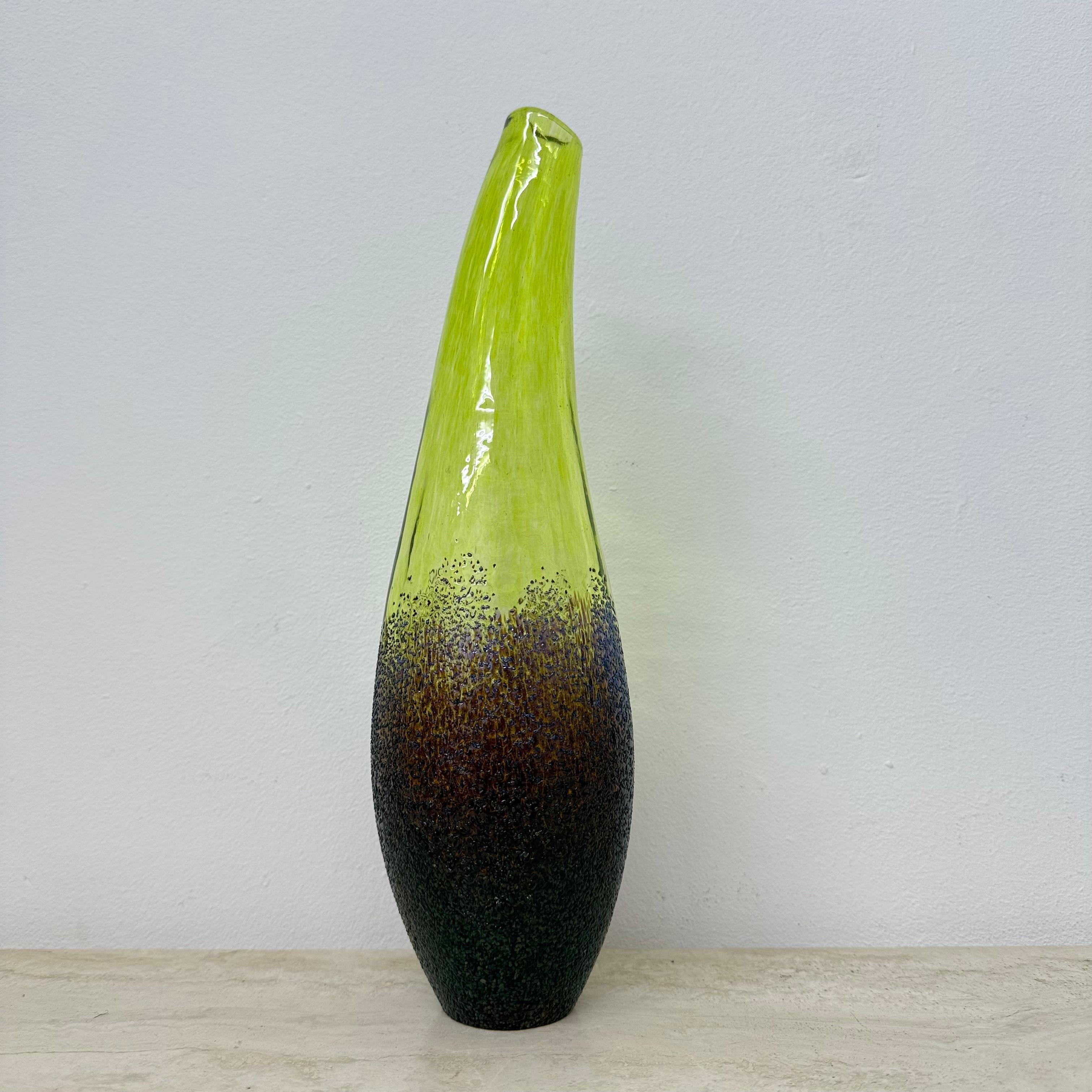 Set of 3 Monica Backstrom for Kosta boda Sweden Moonlanding vases For Sale 5