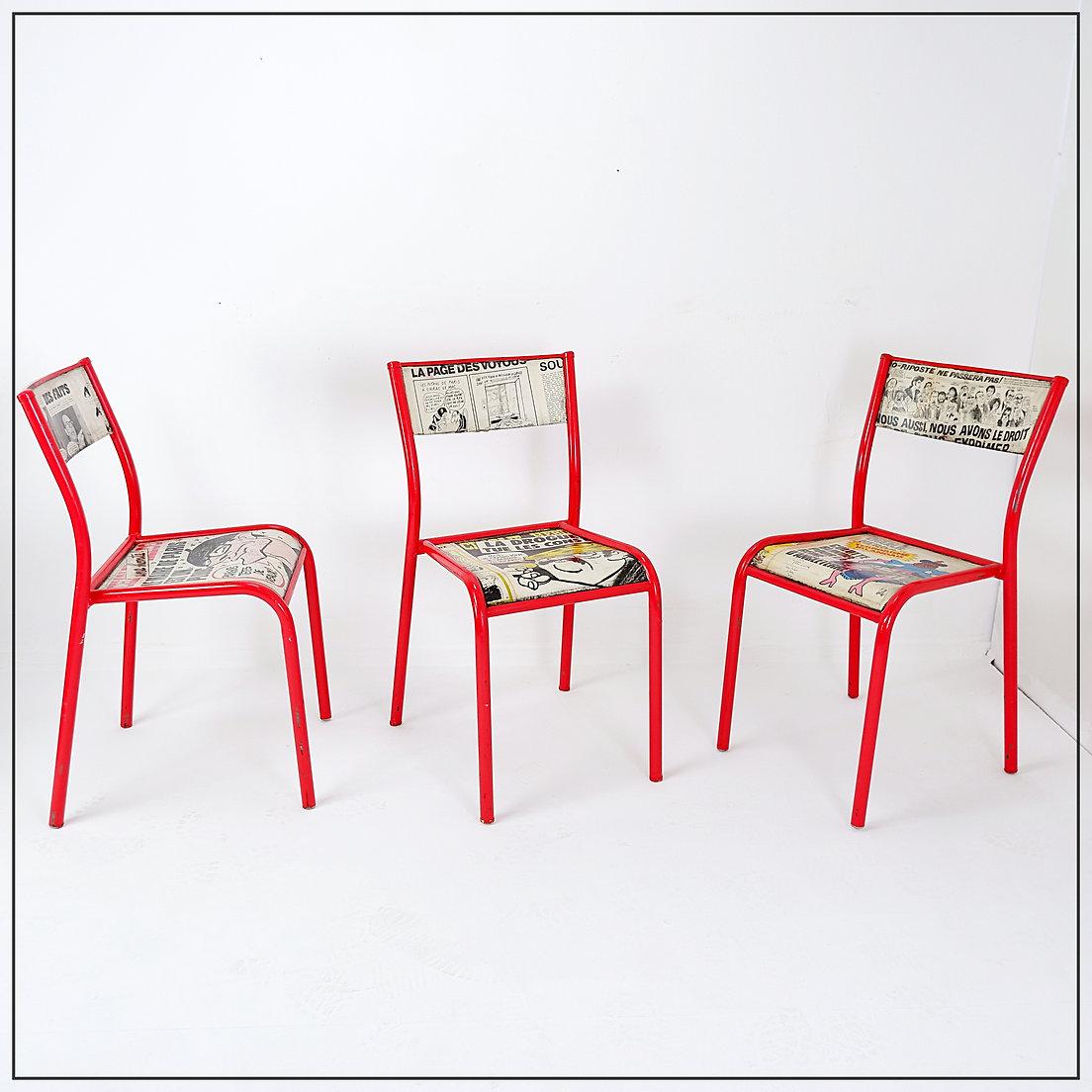 Ensemble de 3 chaises revisitées mullca 510 Charlie Hebdo Bon état - En vente à Linkebeek, BE