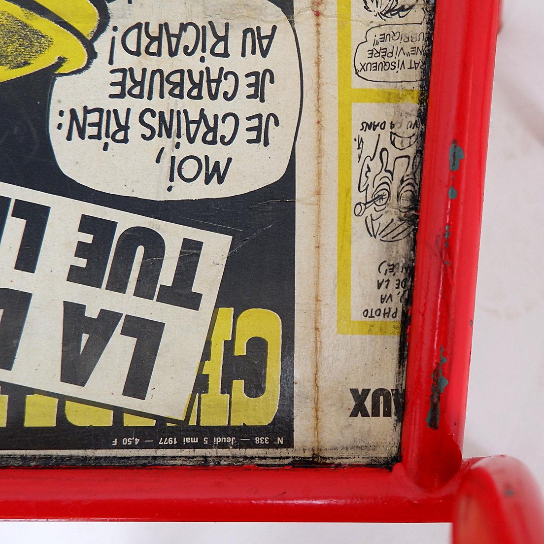 Ensemble de 3 chaises revisitées mullca 510 Charlie Hebdo en vente 2