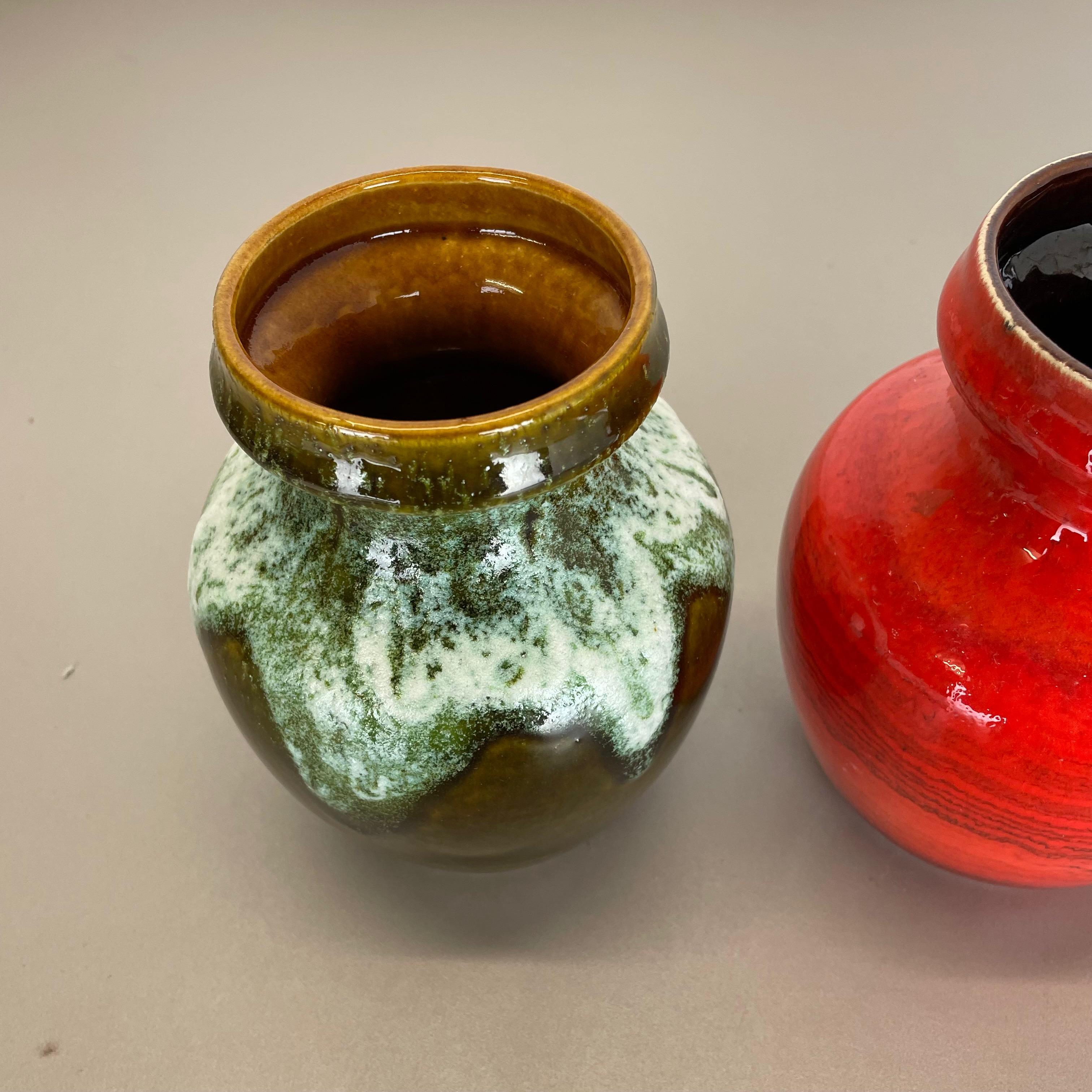 Allemand Ensemble de 3 vases en poterie d'art optique lave grasse multicolore fabriqués en céramique de Bay, Allemagne en vente