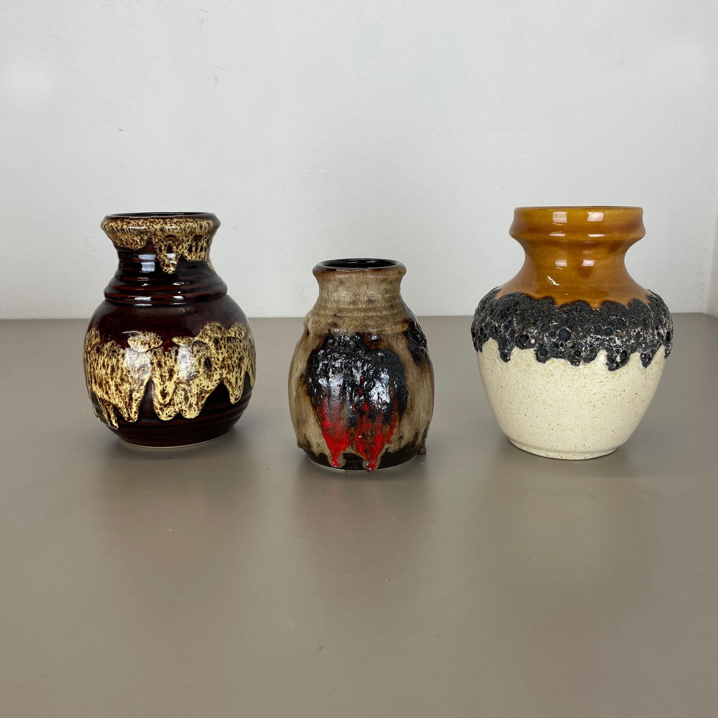 Ensemble de 3 vases en poterie d'art optique lave grasse multicolore fabriqués en céramique de Bay, Allemagne en vente 2