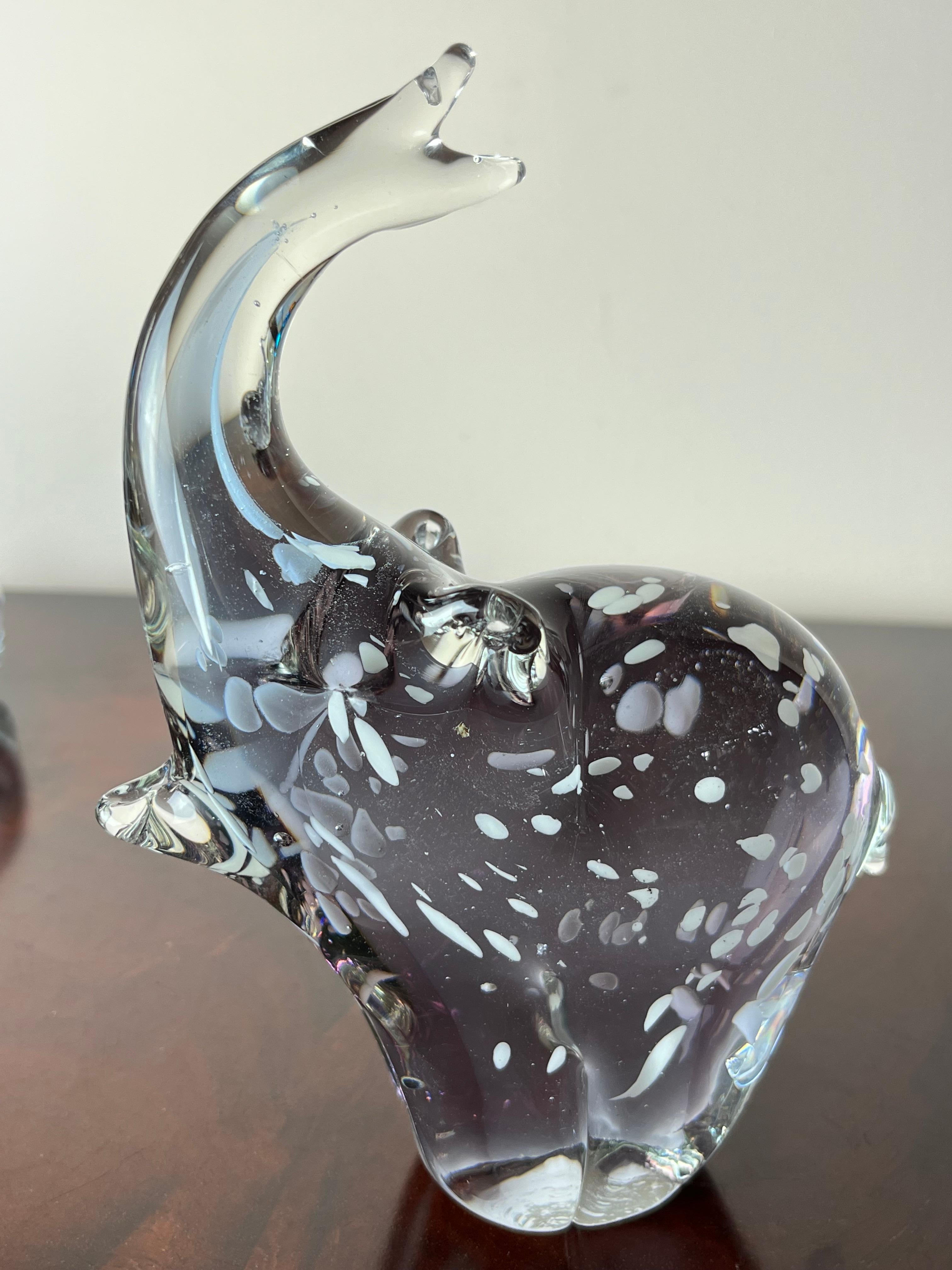 Other Set of 3 Murano Glass elephants, Italy, 1970s. For Sale