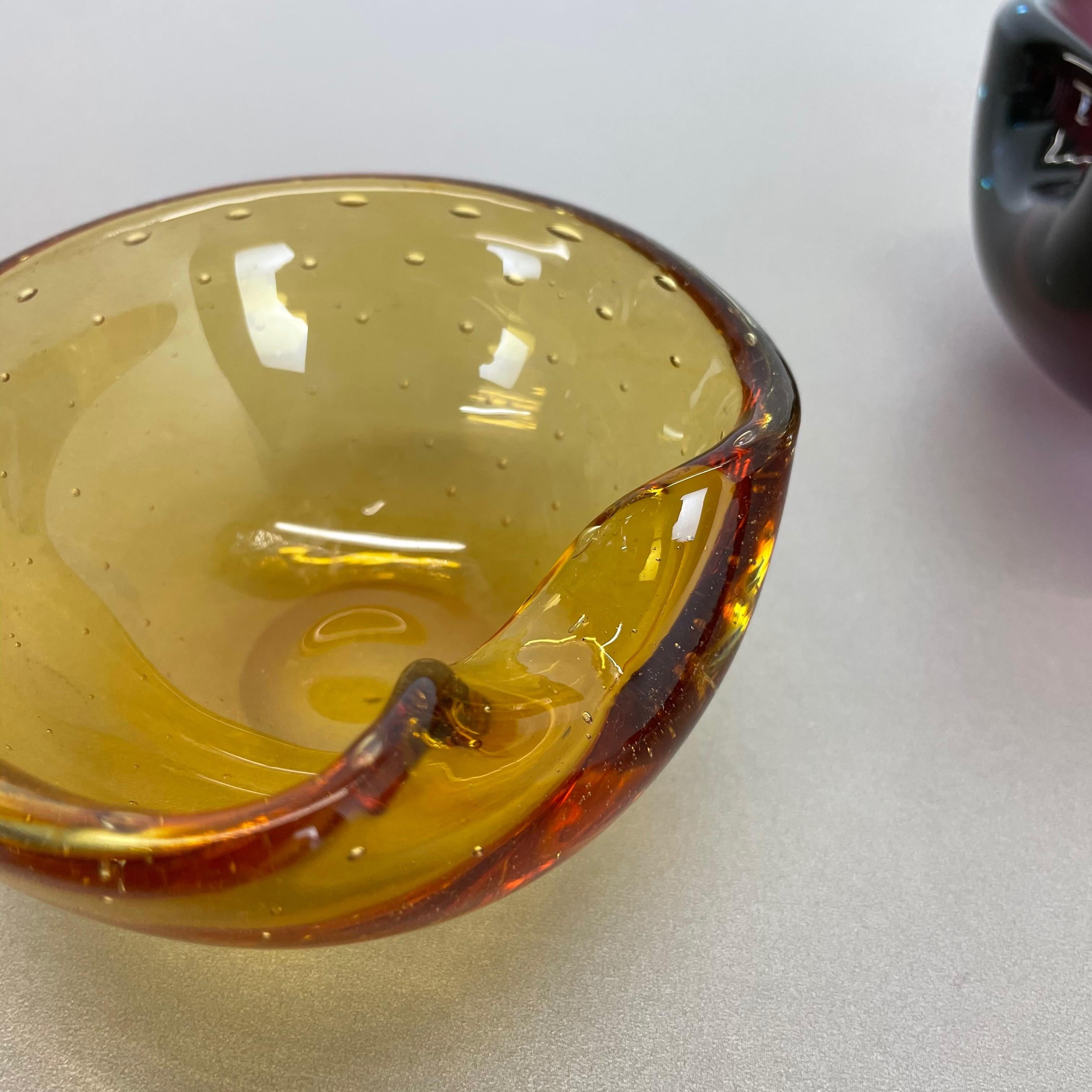 Ensemble de 3 éléments de cendrier en verre de Murano en forme de bol en coquillages Sommerso, Italie, 1970 en vente 1