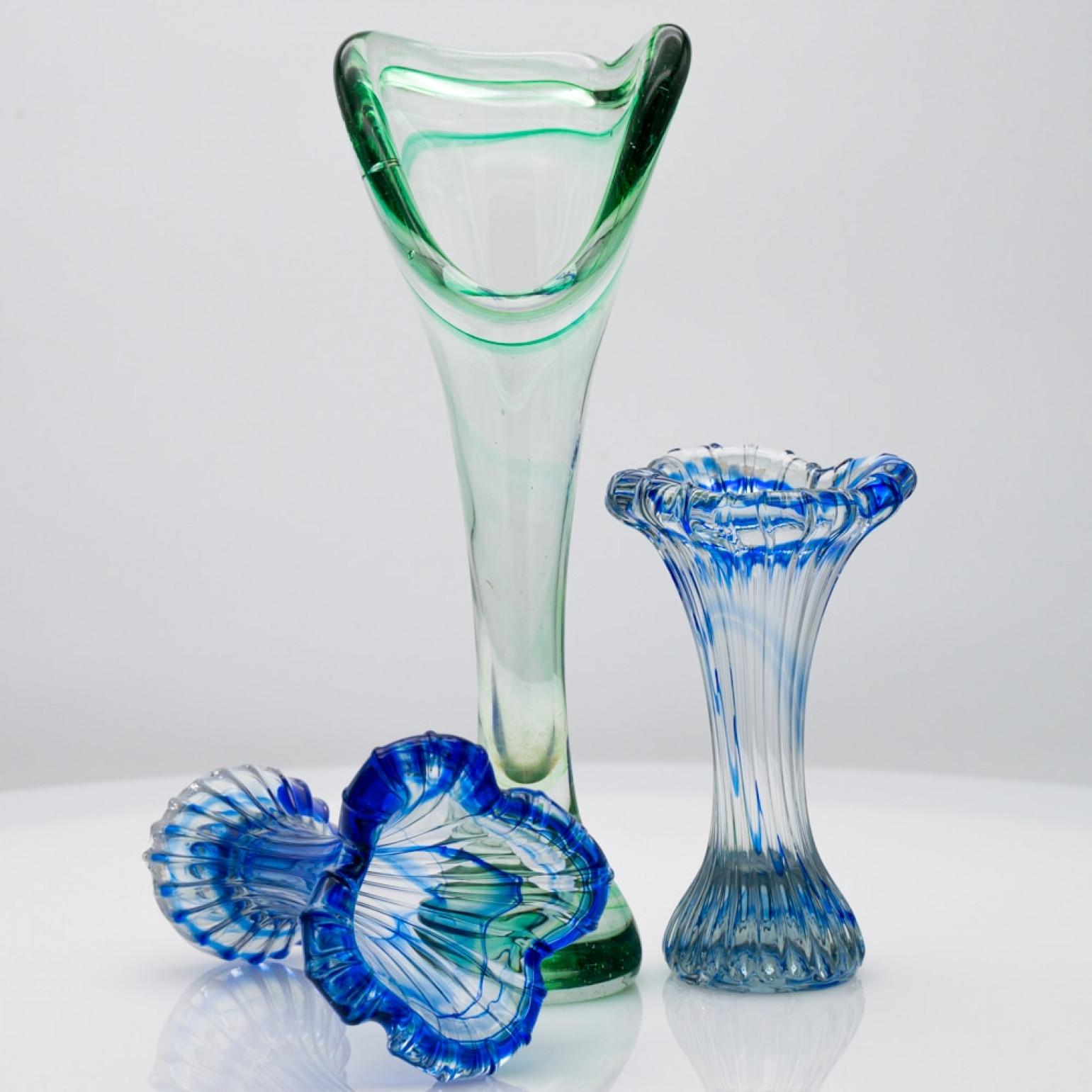 Vetro artistico Set di 3 vasi in vetro di Murano, Italia, 1970 in vendita