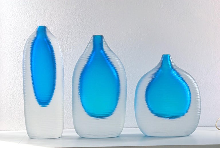Italian Set of 3 Murano Heavy Vases, Sommerso and Battuto, Aquamarine, Cenedese Style  For Sale