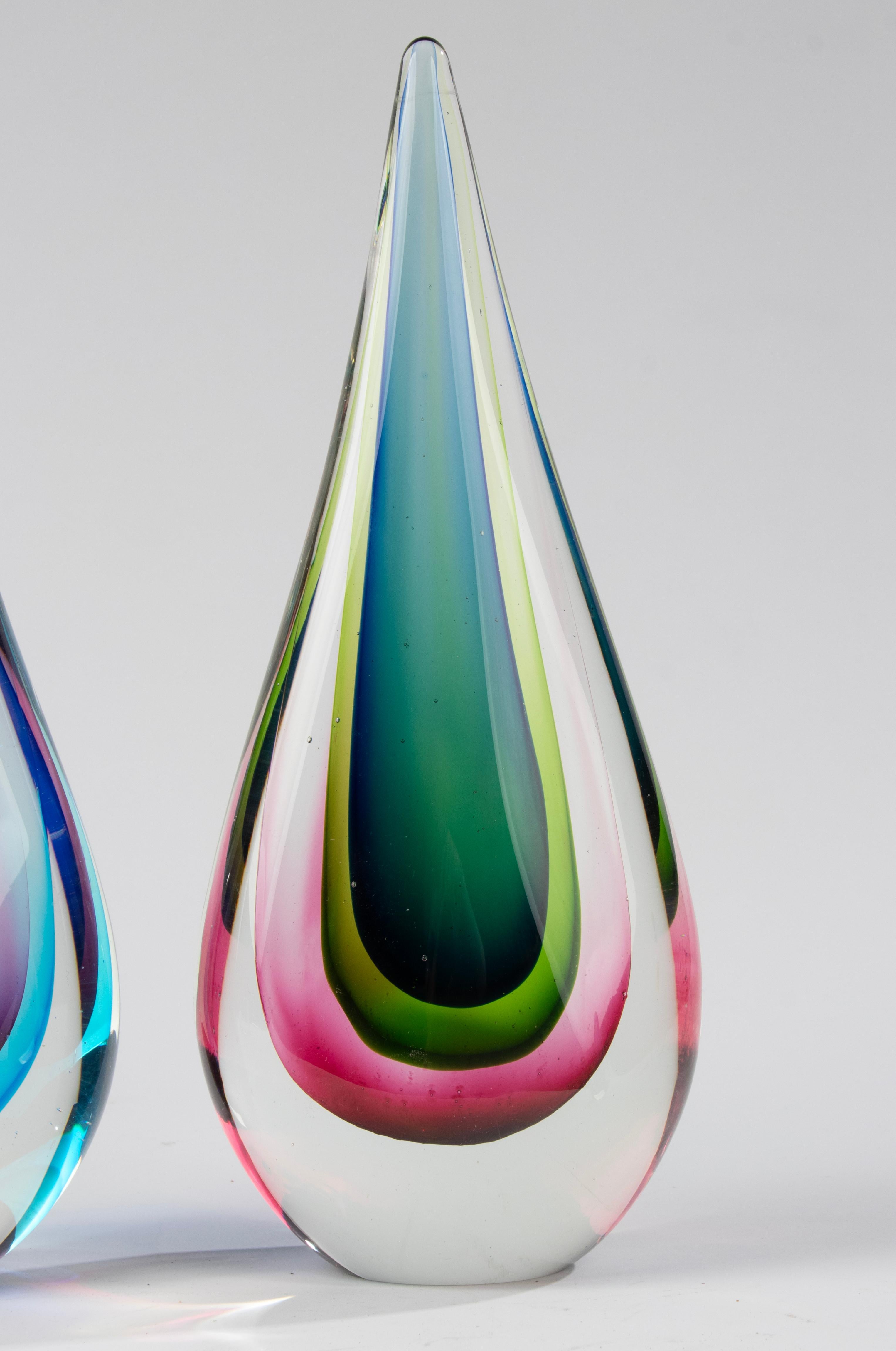 Set of 3 Murano Sommerso Teardrop Art Glass Sculptures - Flavio Poli  In Good Condition For Sale In Casteren, Noord-Brabant