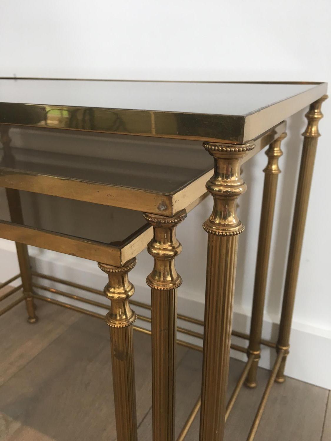 Set of 3 Neoclassical Brass Nesting Tables, in the Style of Maison Jansen For Sale 1