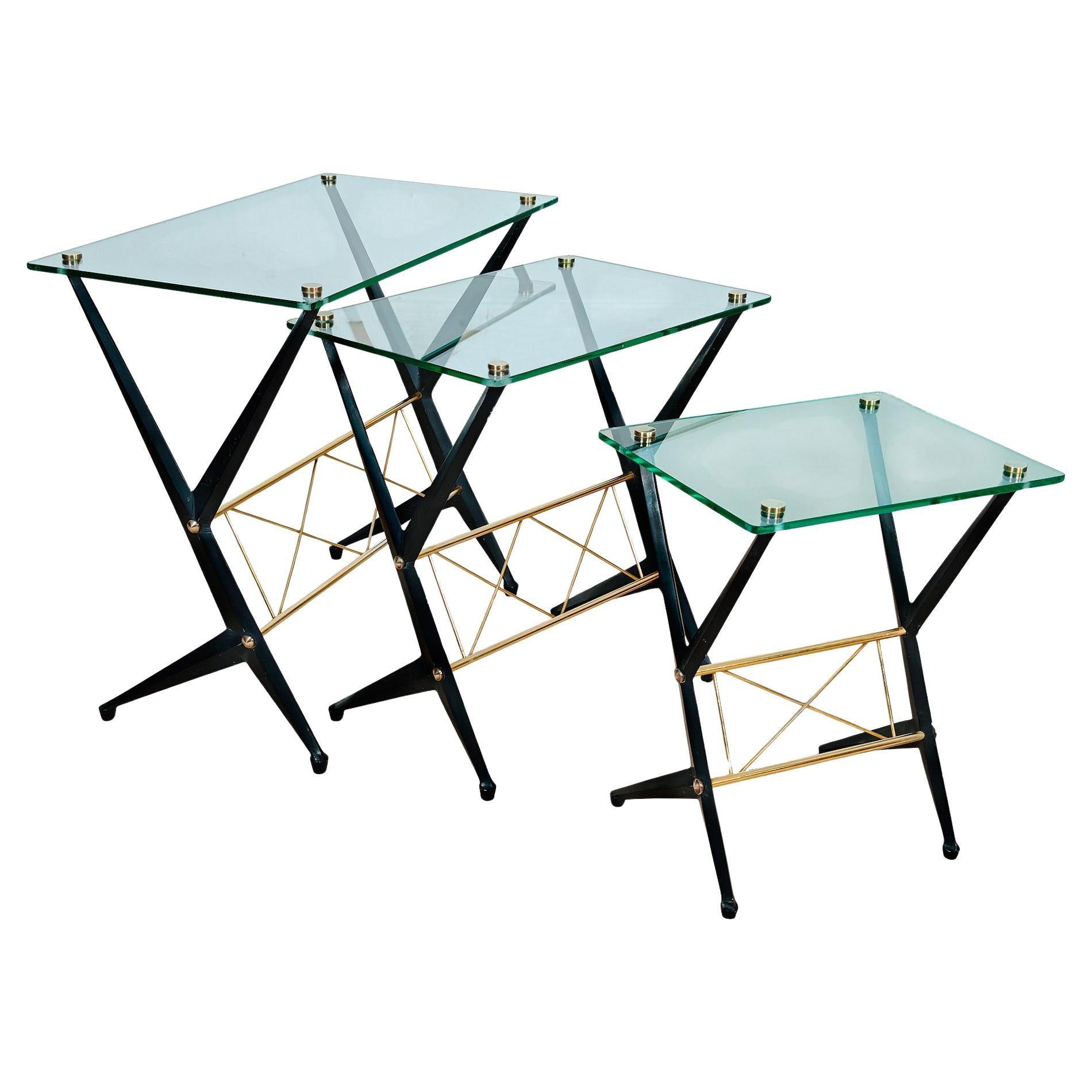 Set of 3 nesting tables – Italy 1950 For Sale