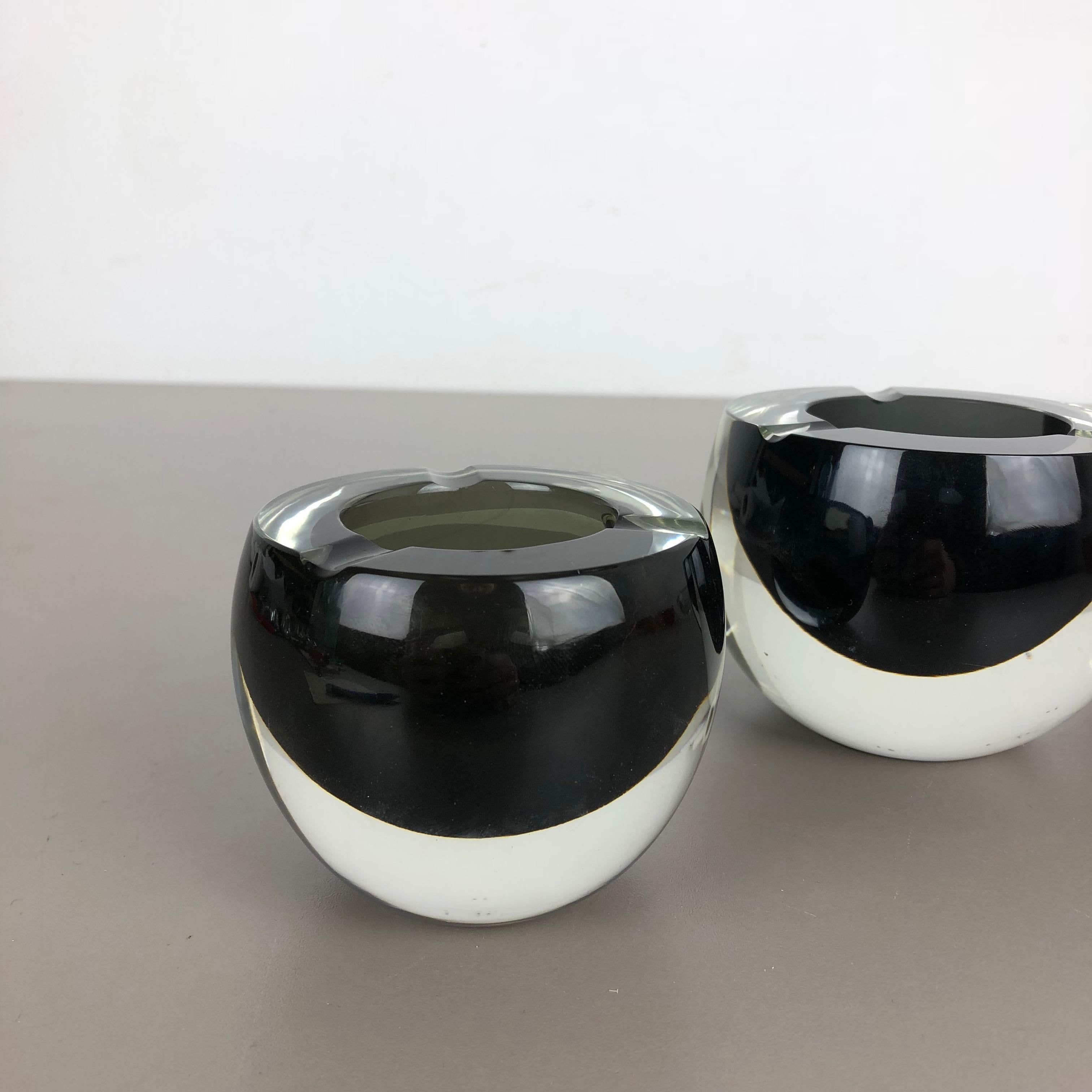 Set of 3 New Old Stock, Murano Glass Ashtray by Antonio da Ros, Cenedese, 1960s 2