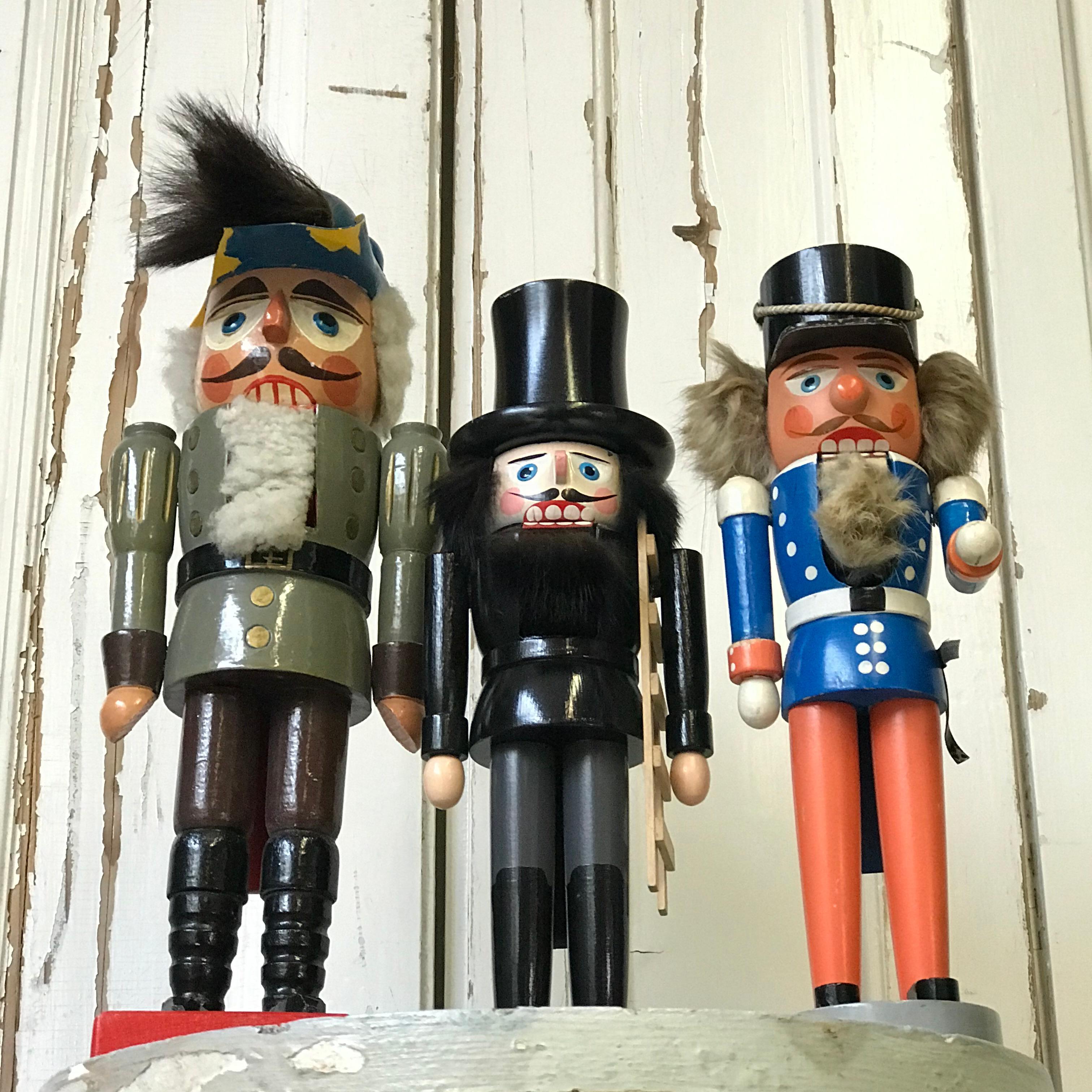 Ensemble de 3 Nutrackers en vente 8
