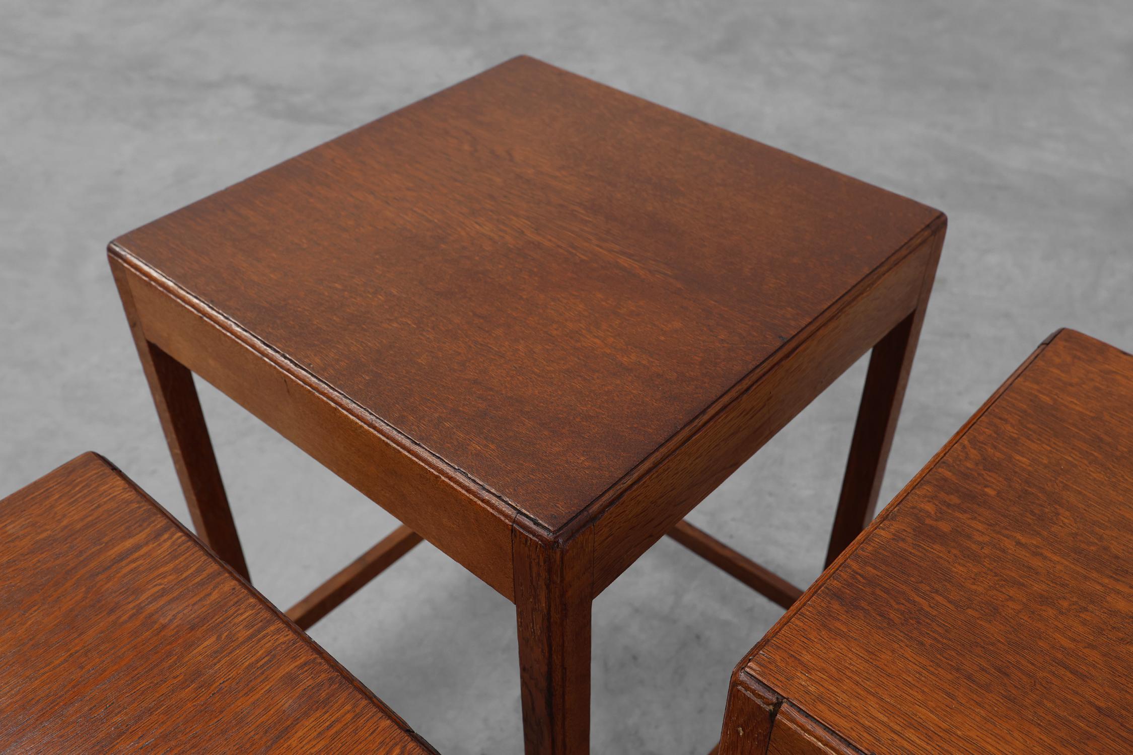 Set di 3 tavoli impilabili in legno di quercia in stile Art Déco, Francia, 1925 ca. 1925 in vendita 3