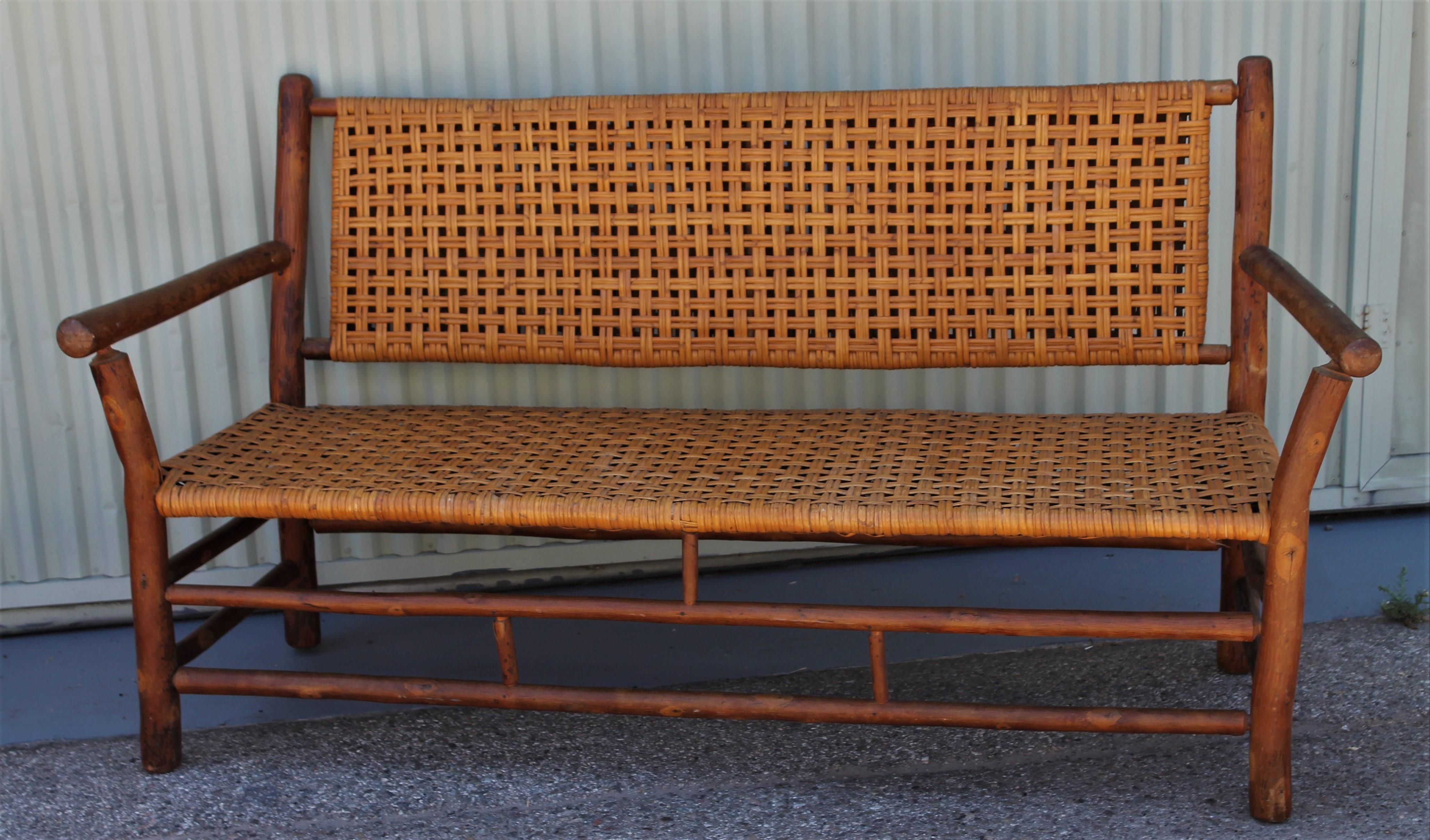 This amazing three-piece set of Hickory furniture is made by the Old Hickory Furniture Company from Martinsville, Indiana and is in pristine condition.
In good condition. All furniture has a boat varnished coating coating which is all weather