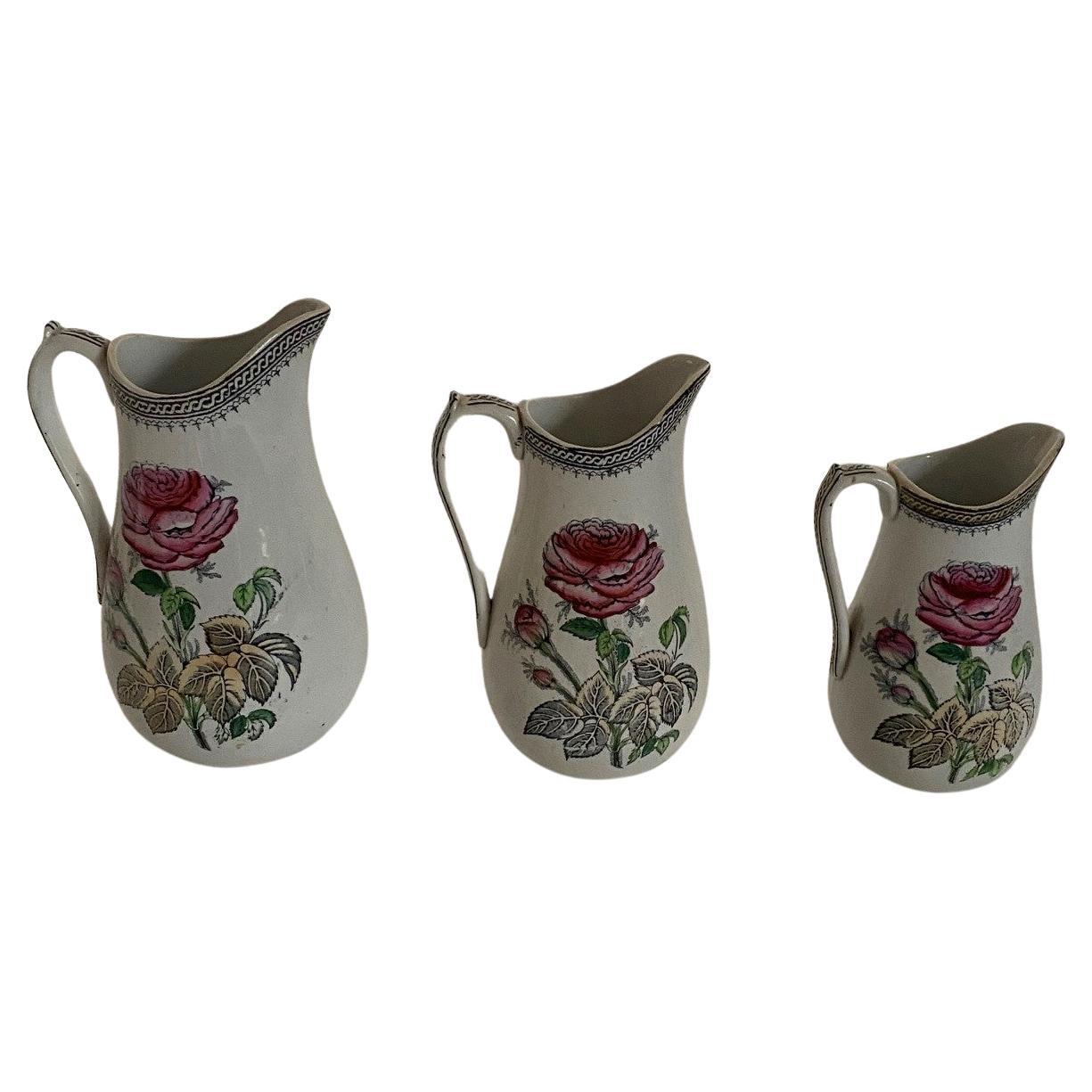 Juego de 3 jarras lecheras graduadas de rosa inglesa Old Staffordshire