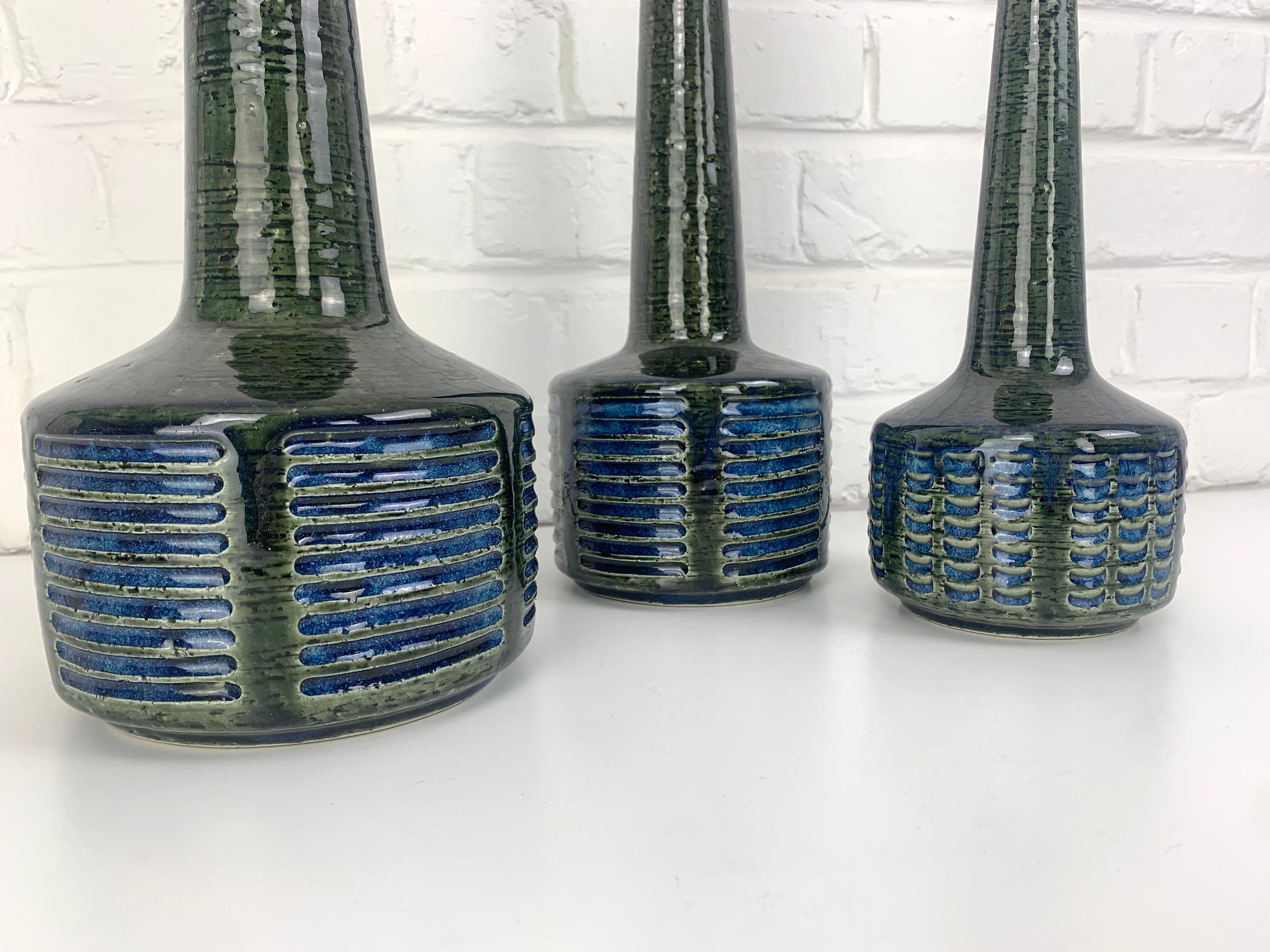 Céramique Lot de 3 lampes de table en céramique olive Palshus Danemark grès Linnemann-Schmidt en vente
