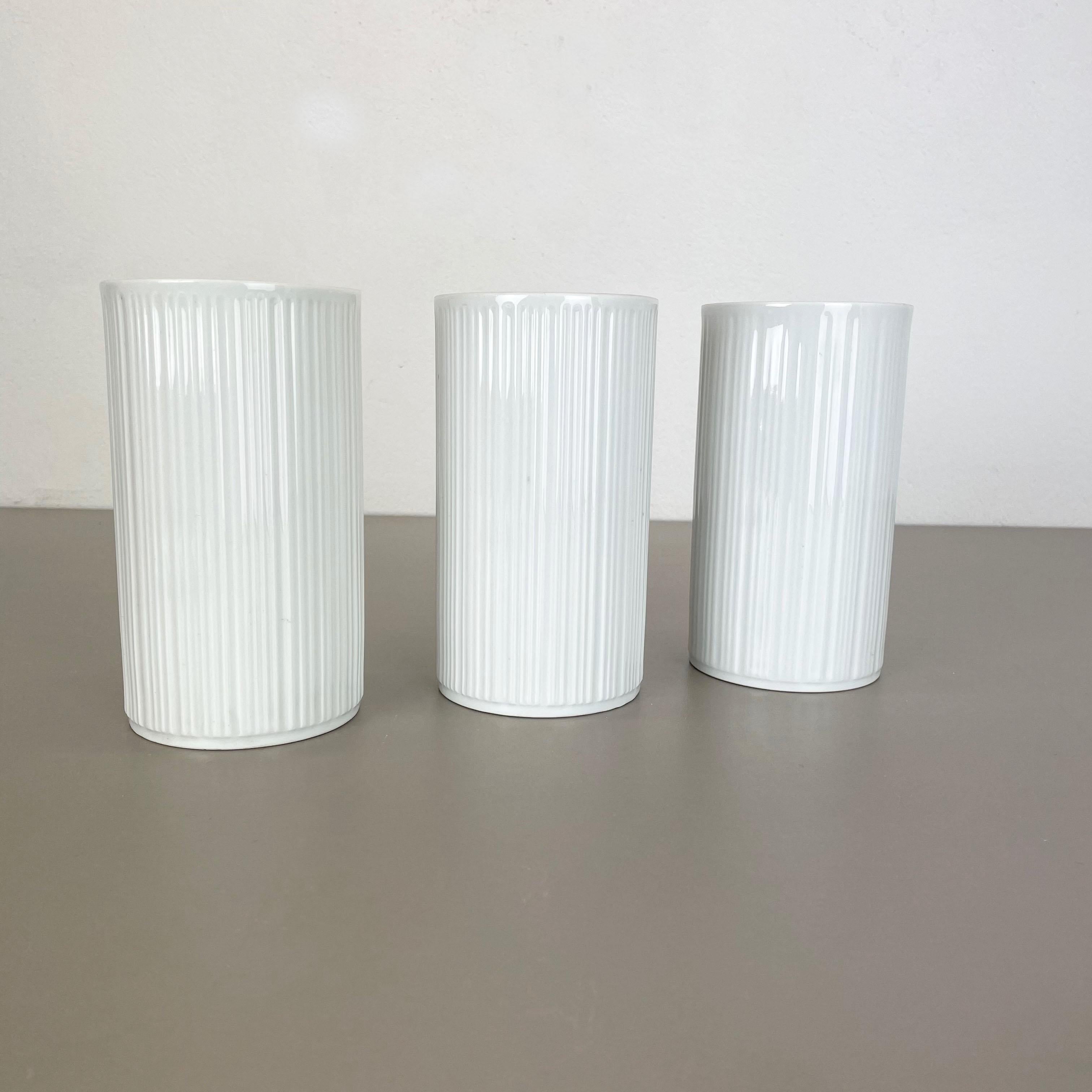 Article:

Op Art porcelain vases set of 3


Producer:

Melitta Minden, Germany

Age:

1970s


This original vintage OP Art vase set was produced in the 1970s in Germany. It is made of porcelain with an OP Art line surface optic. The