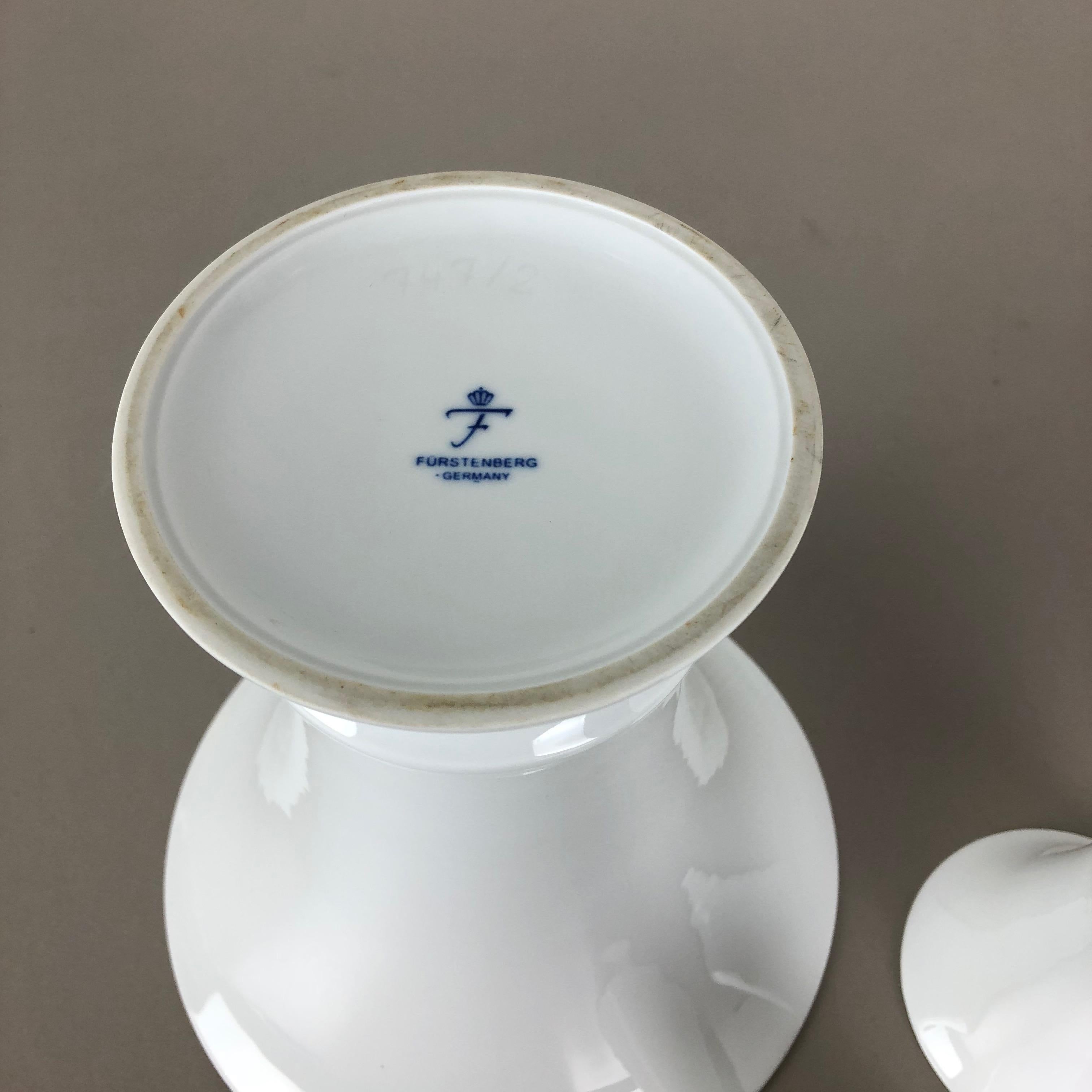 Set von 3 Op-Art-Vasen aus Porzellan, deutsche Vase von Frstenberg Ceramics, Deutschland 1970er Jahre im Angebot 11