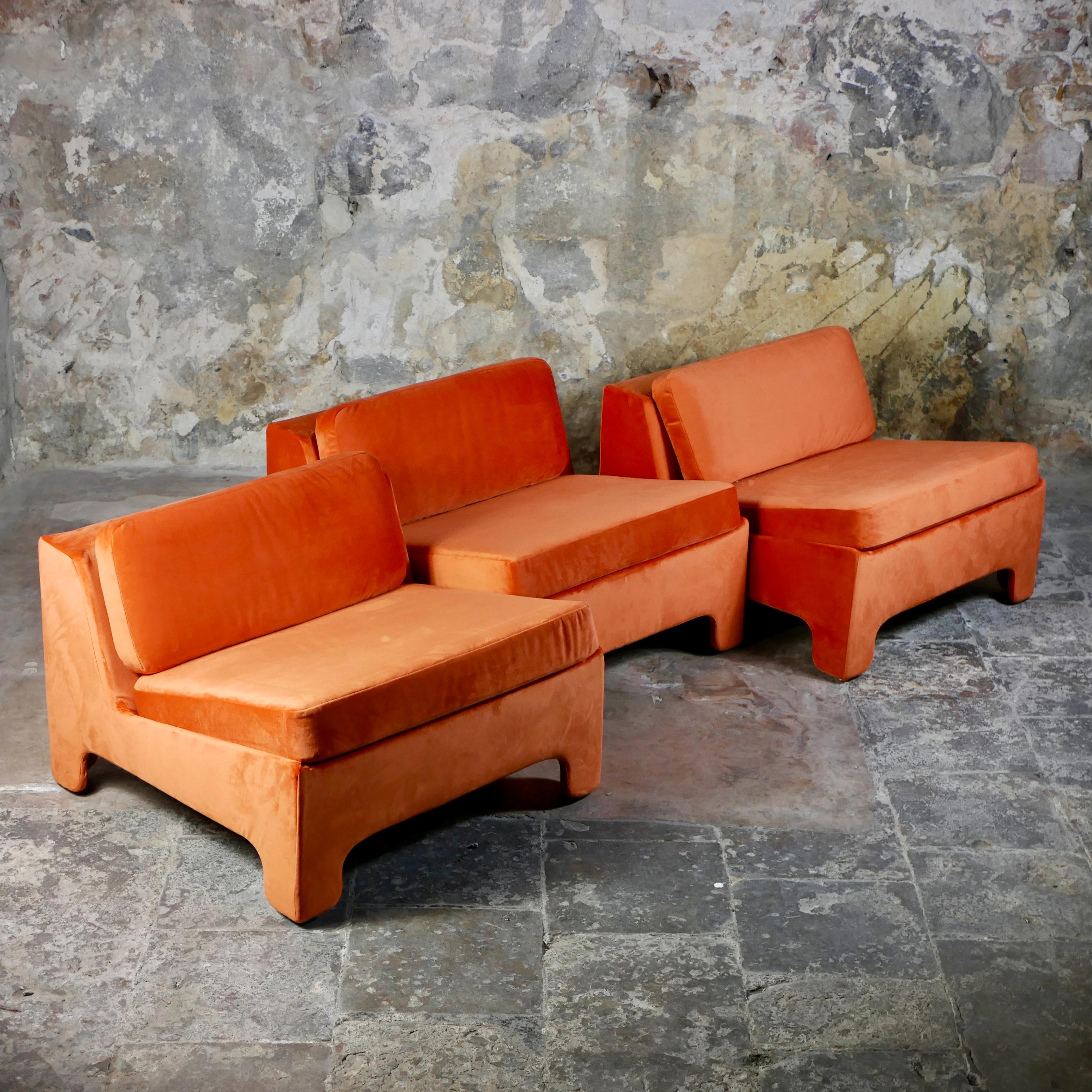 Belgian Set of 3 orange velvet armchairs by Beaufort, made in Belgium, 1970s