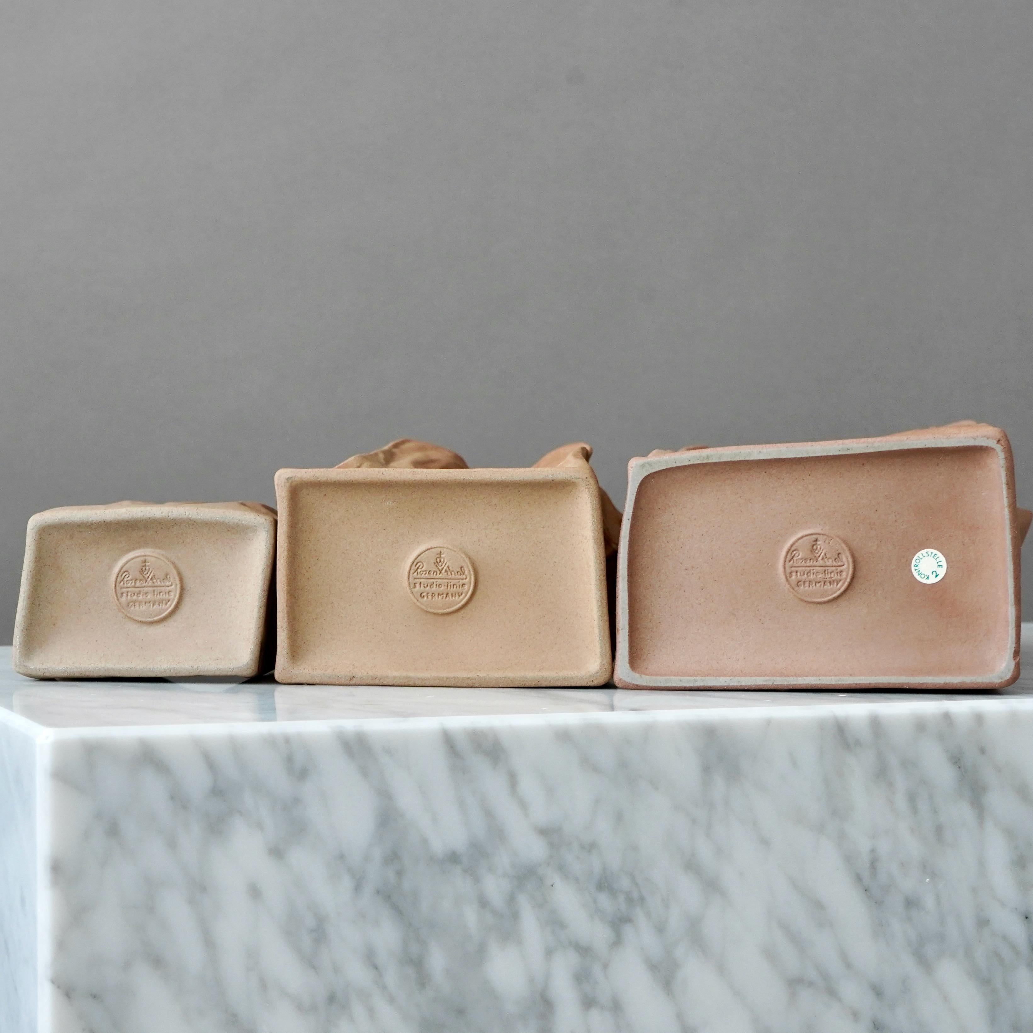 Set di 3 vasi in ceramica originali del 1977 di Tapio Wirkkala 