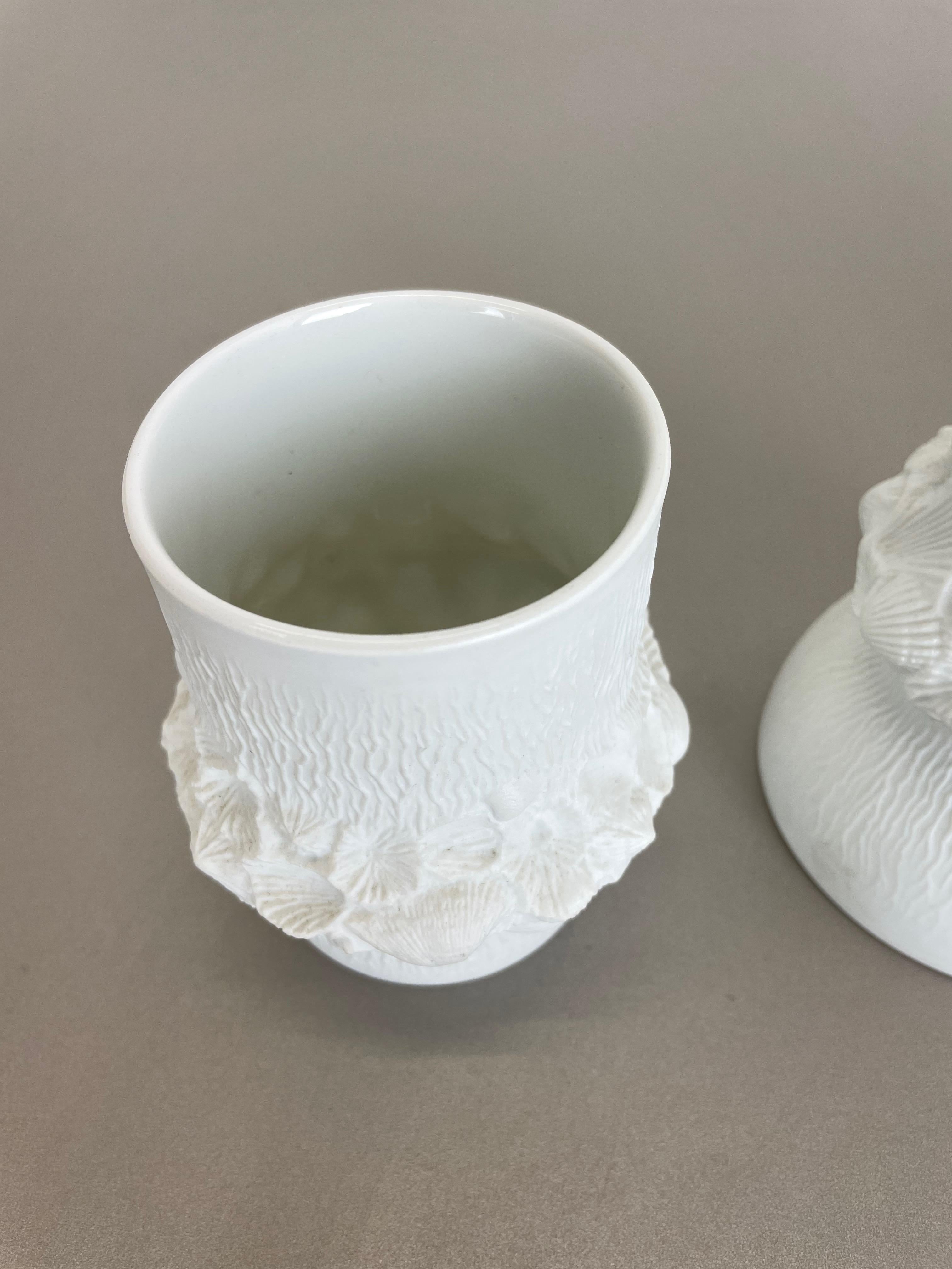 Porcelaine Ensemble de 3 vases d'origine OP Art Biscuit en porcelaine par AK Kaiser, Allemagne, 1970 en vente