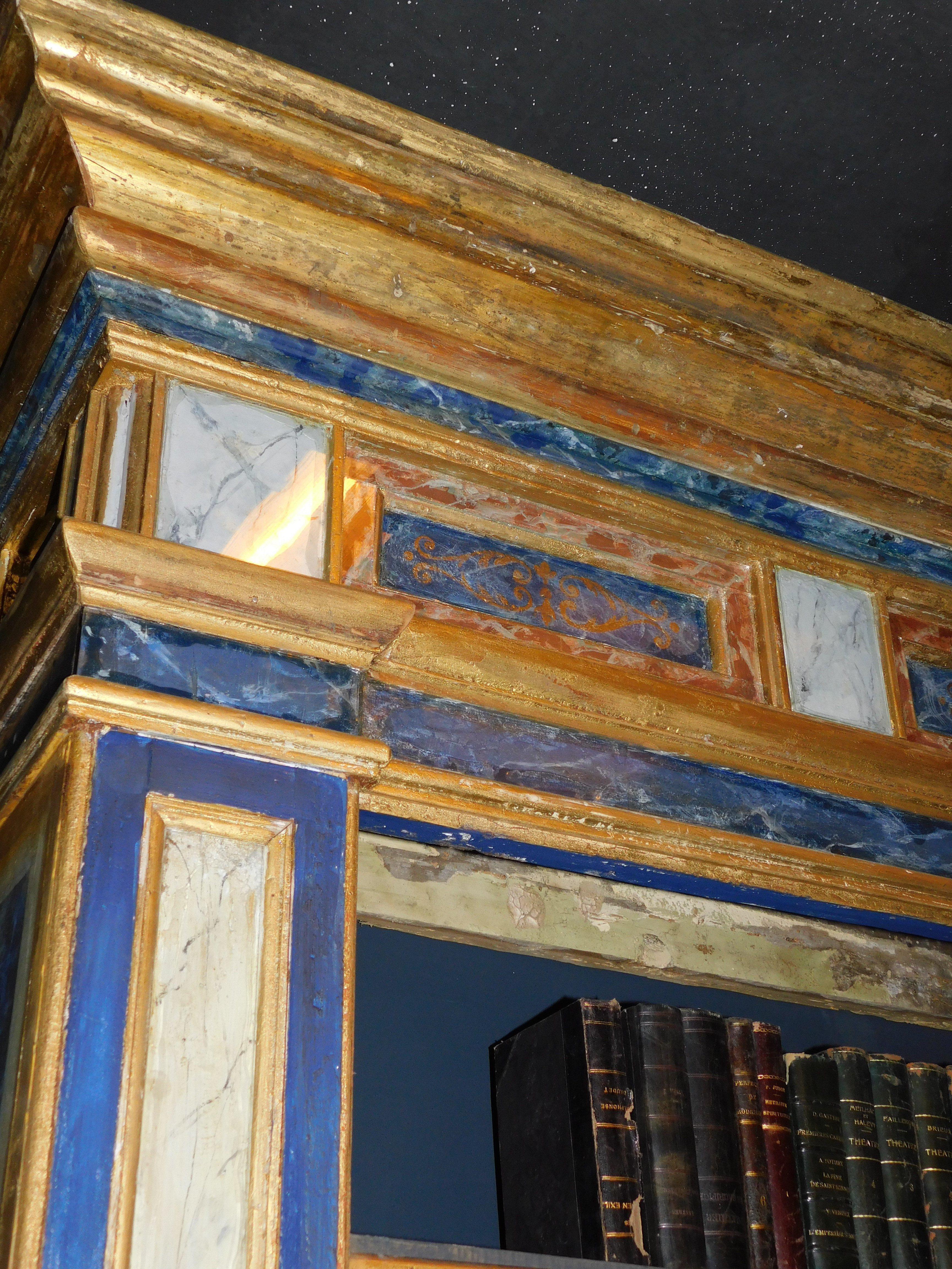 set of 3 painted wooden bookcases decorated with fake marble on glass, Italy For Sale 3