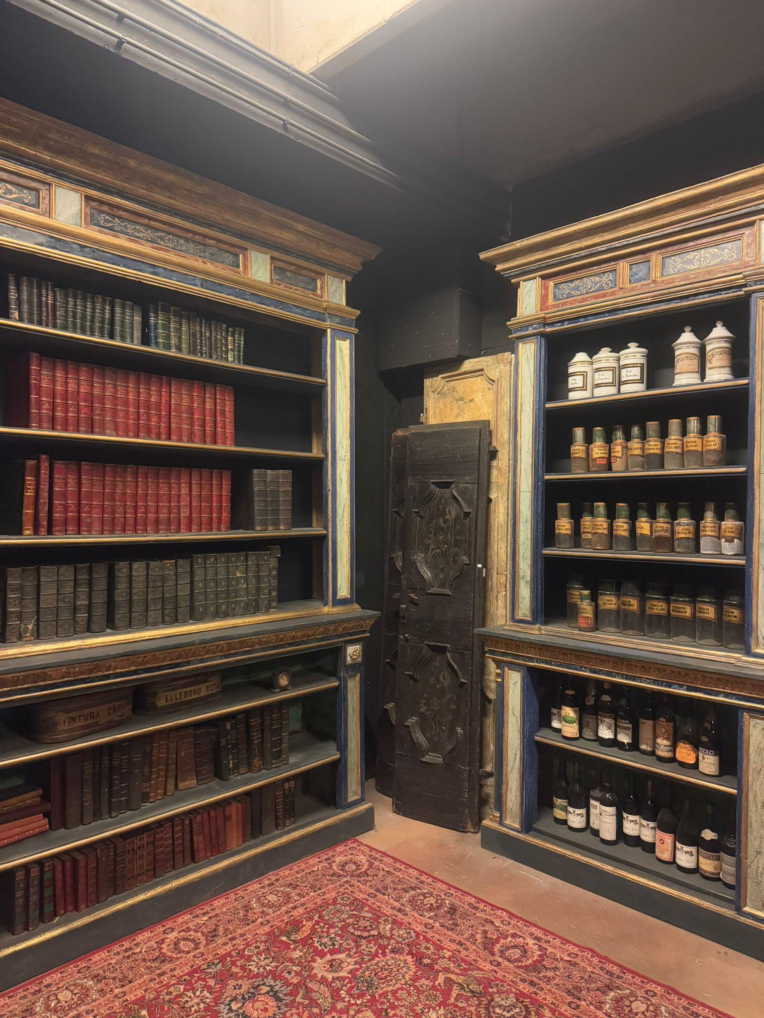 Poplar set of 3 painted wooden bookcases decorated with fake marble on glass, Italy For Sale