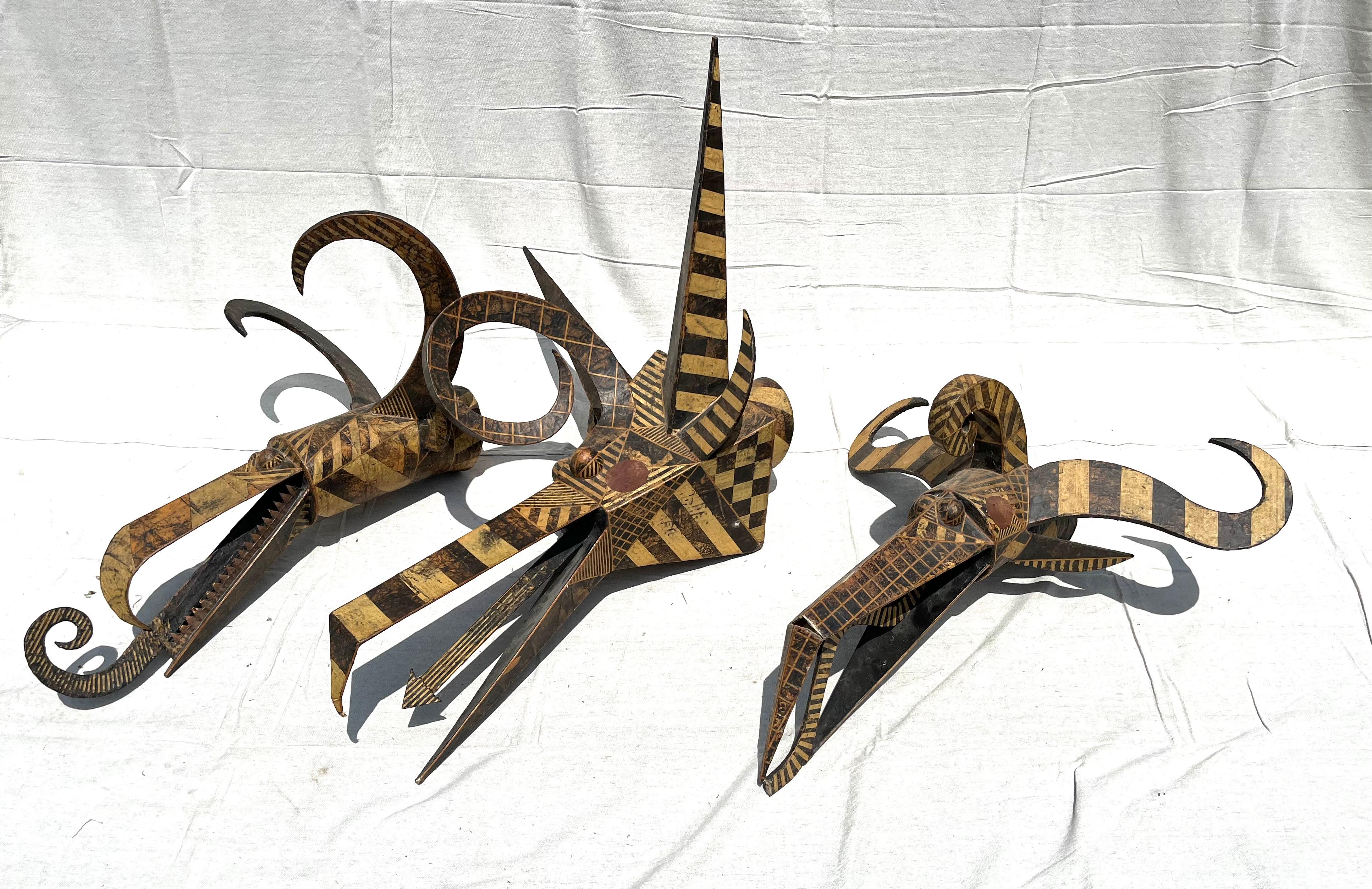 Set von 3 Mache-Gargoyle-Kopfleisten aus Papier von Peter Winter im Angebot 5
