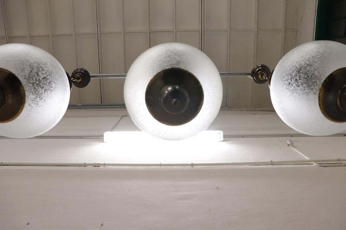 Set of 3 Pendant Lamps in Brass and Glass, Italy 1960s For Sale 5