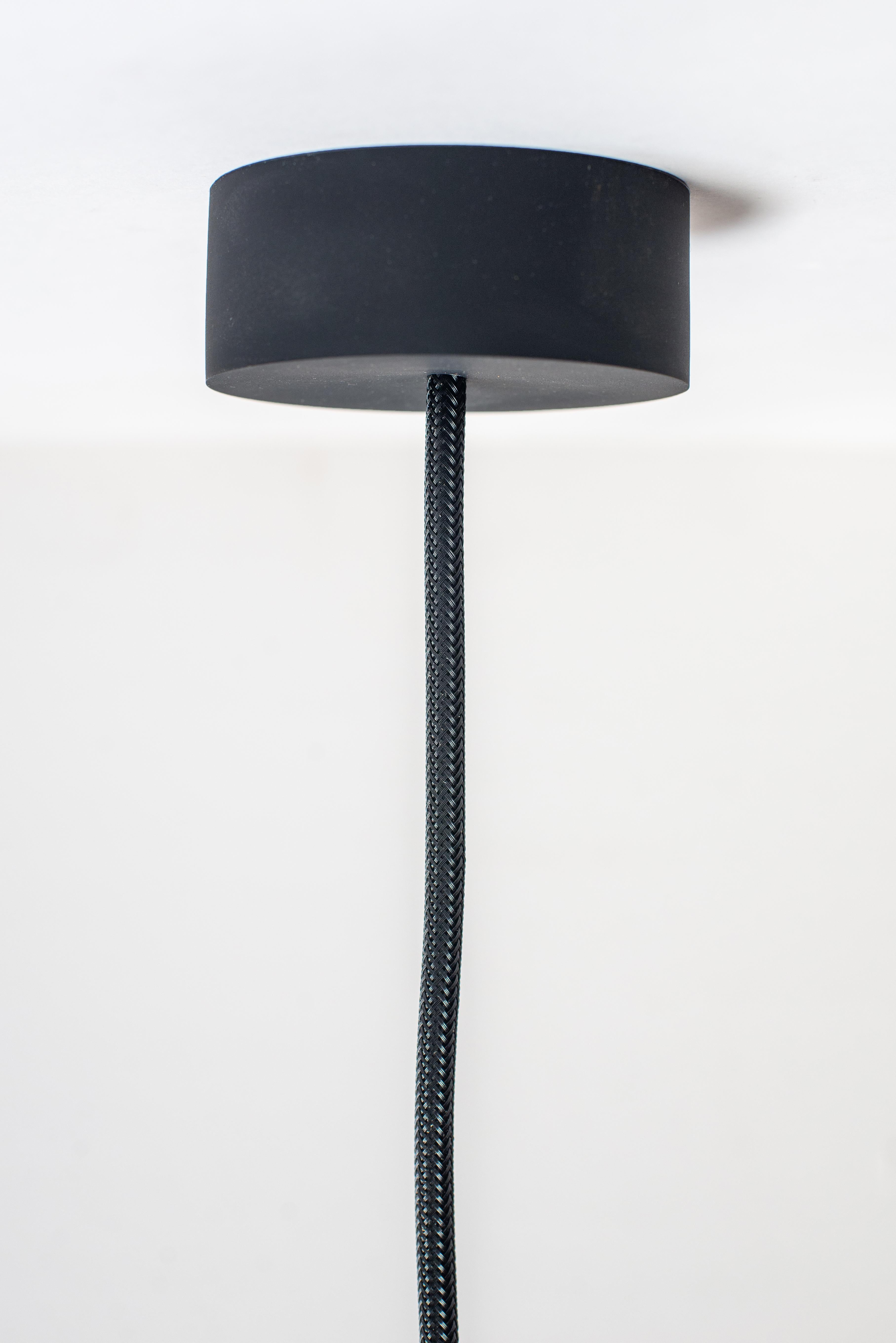 XXIe siècle et contemporain Ensemble de 3 lampes à suspension 020 d'Erik Eriksson en vente