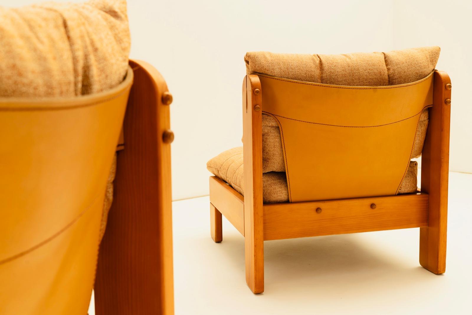 Cuir Fauteuil bas Pinewood en tissu bronze en vente